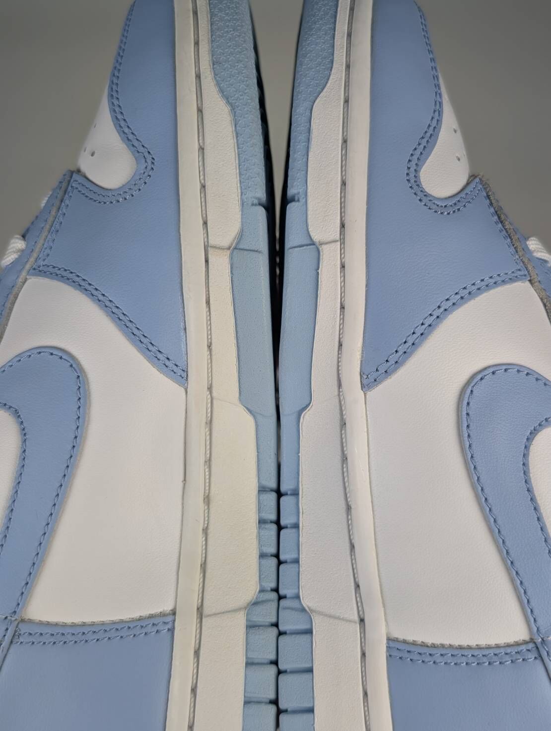 微瑕疵-左腳中底、鞋底泛黃DD1869-107/6.5 Nike Dunk High WMNS '' Aluminum '' 北卡藍 天藍 女款 男女段