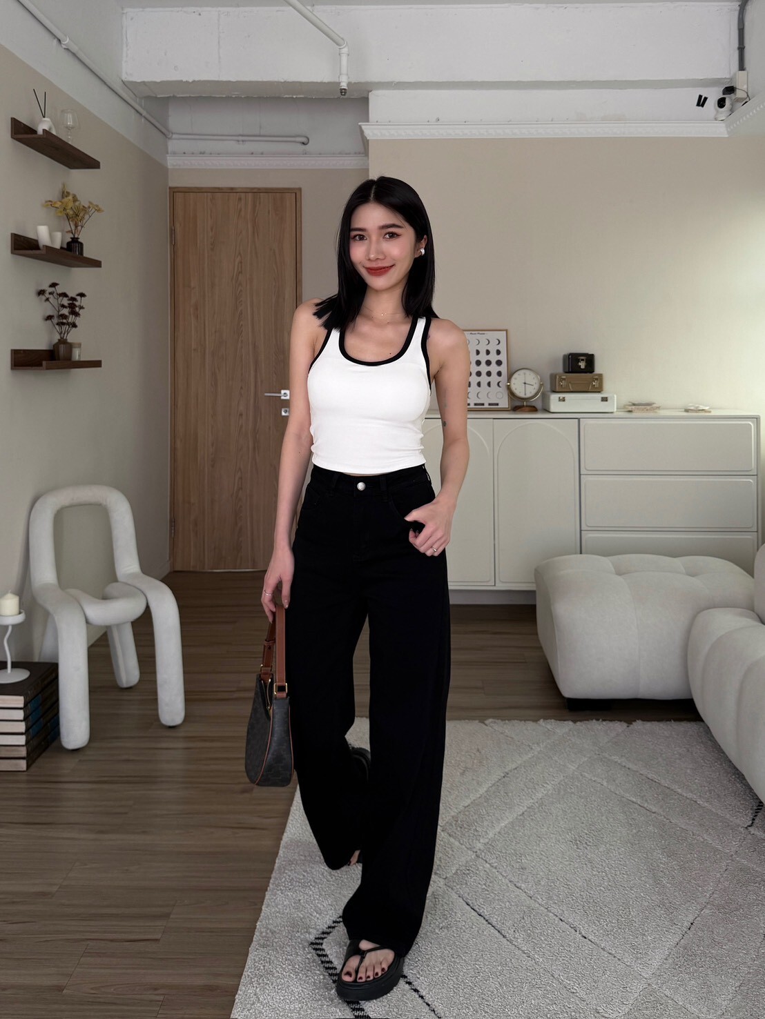 命中注定的彈性直筒黑褲