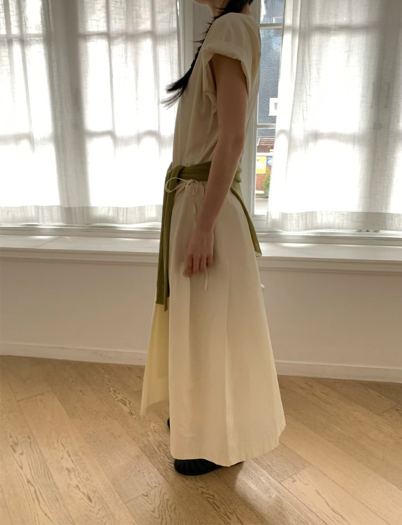 DRESS