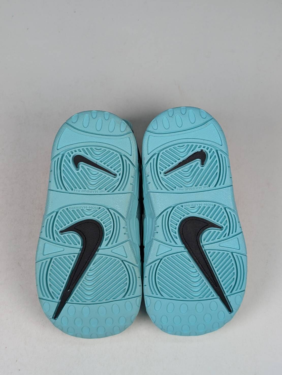 微瑕疵-左腳中底鞋底泛黃 CK0825-403 8C Air More Uptempo Light Aqua (TD) 湖水綠 小童款