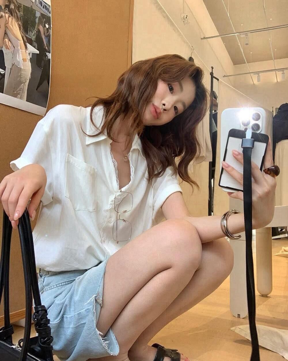 【簡約百搭的睫毛蕾絲拼接襯衫】（現貨）