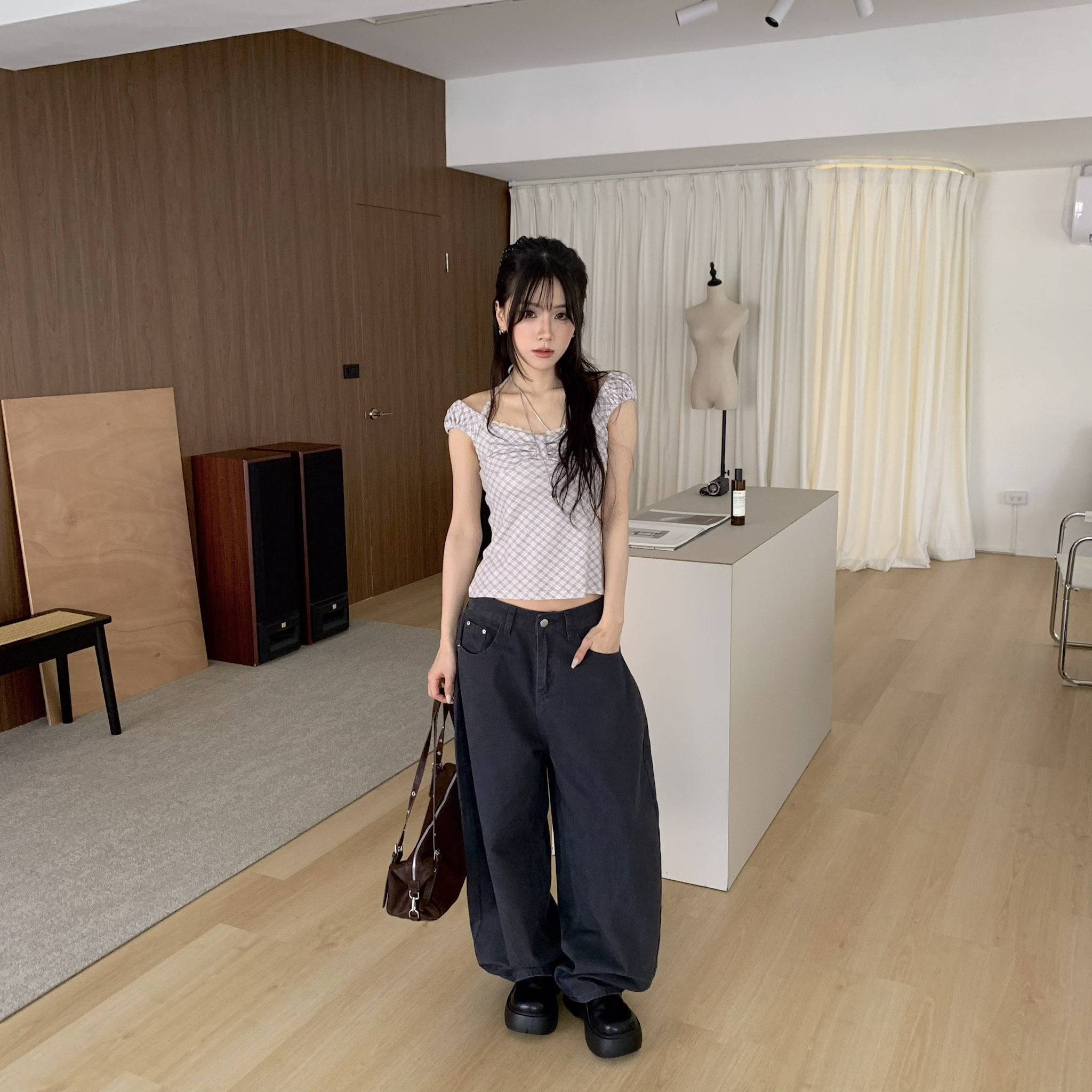 ISA_背面有驚喜! 本期必帶完美輪廓線牛仔褲_63113