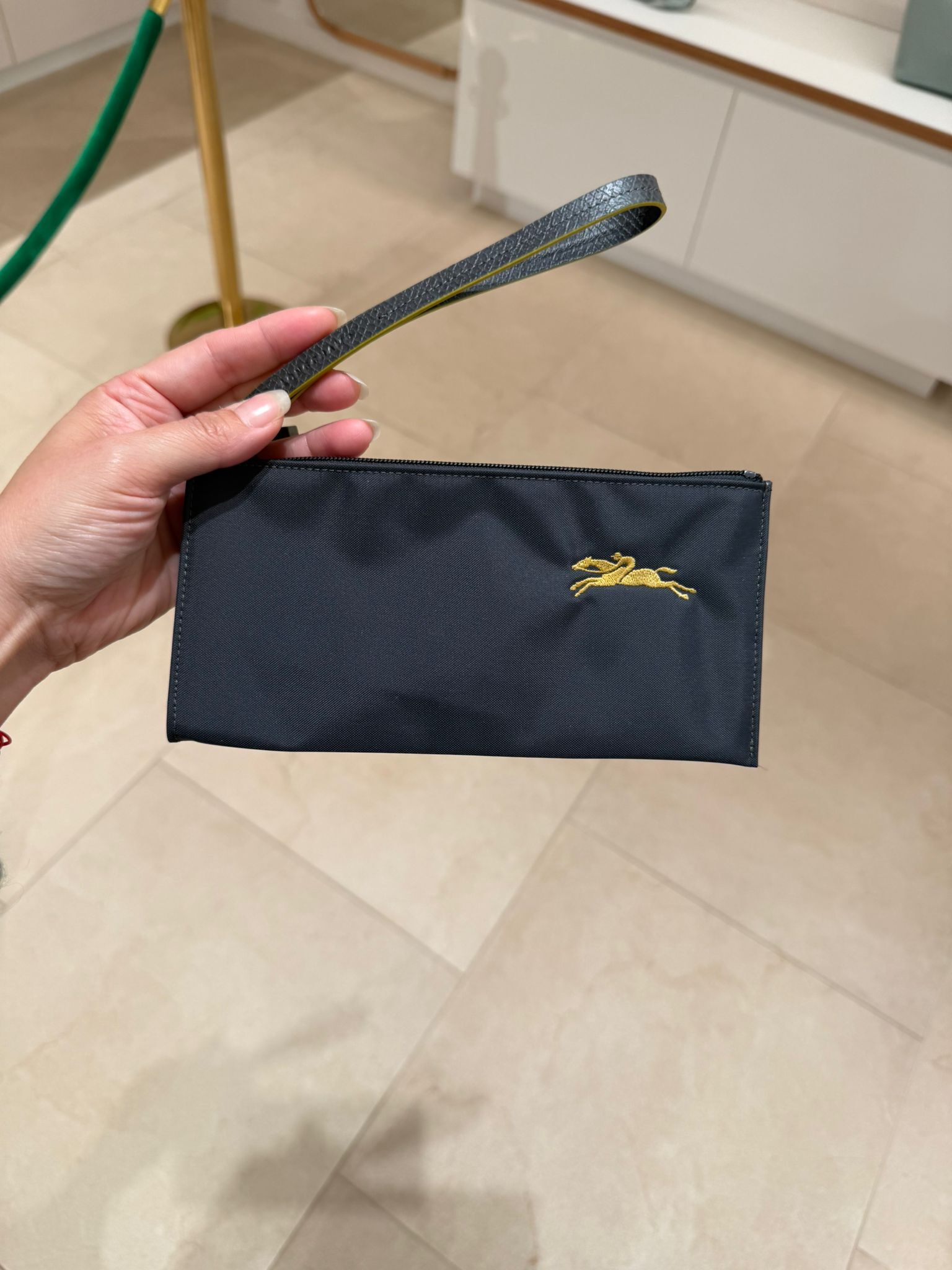 LYS01623 Longchamp pouch 深灰色