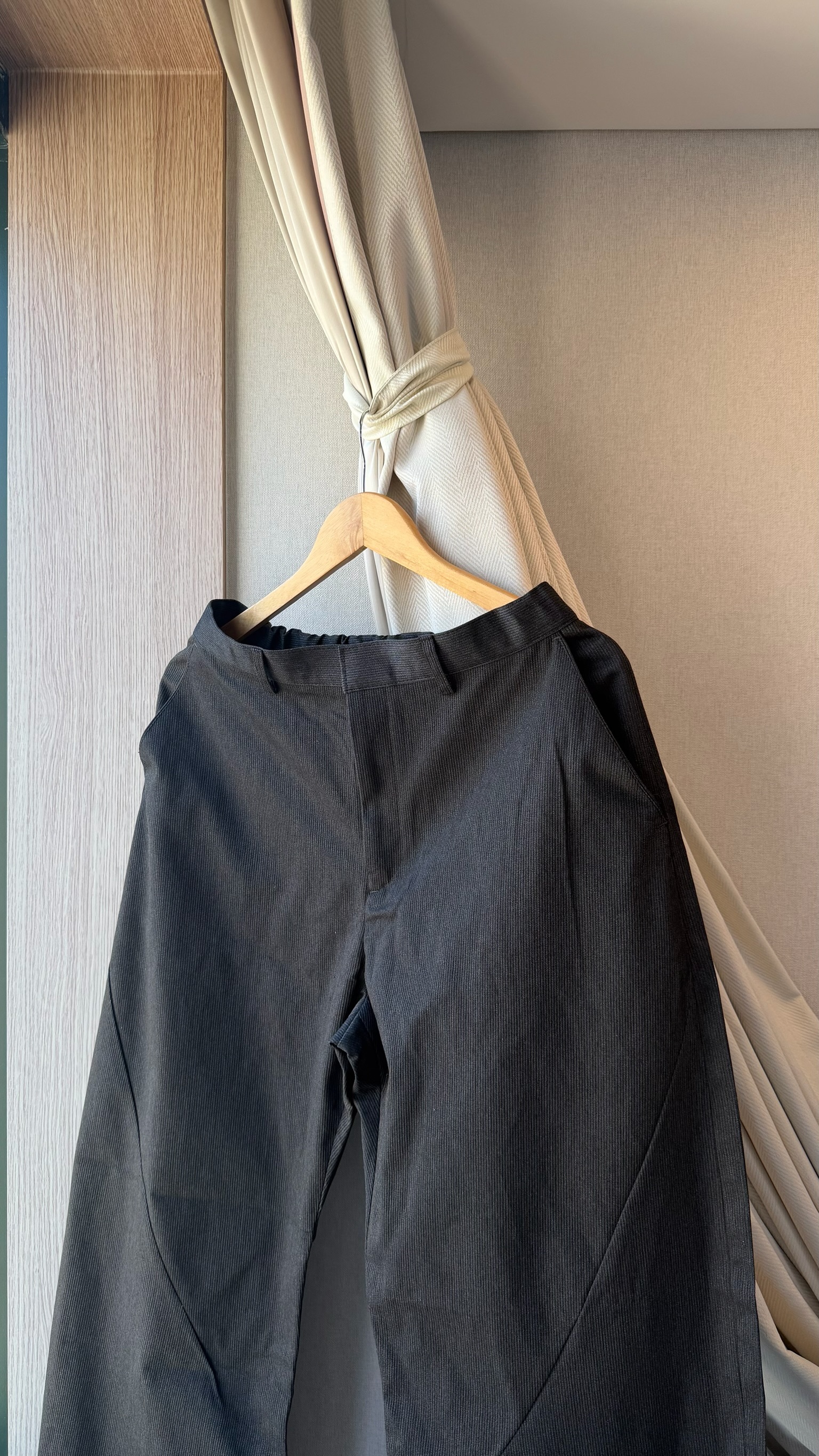 A16 細坑紋彎刀工作褲（鬆緊）