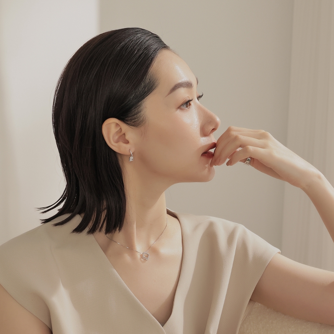 璀璨方鑽 純銀耳環｜Miestilo Jewelry設計師輕珠寶品牌｜舒飾質感每一刻