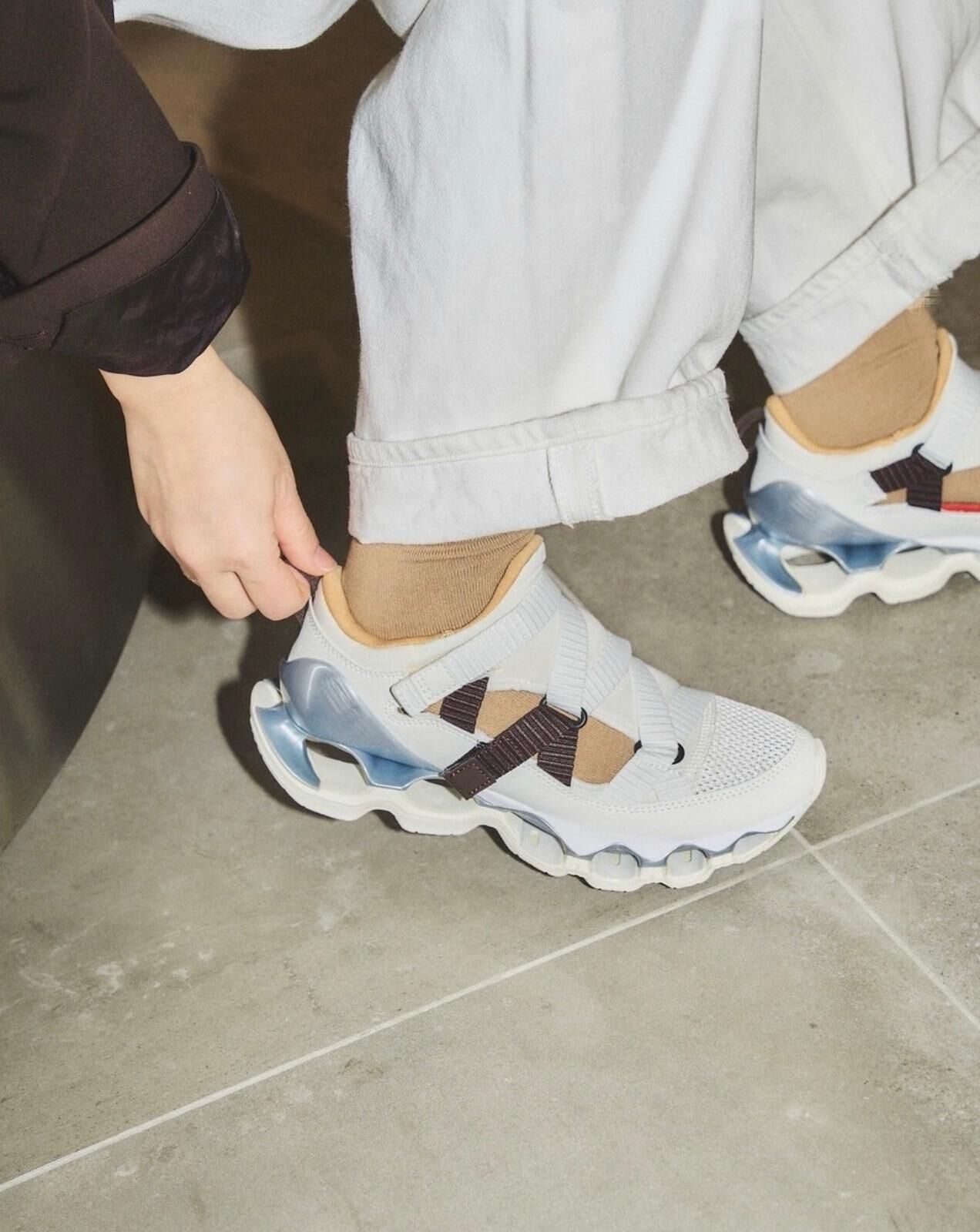 預訂|Spick & Span x Mizuno Wave Prophecy Strap Coffee Creamer D1GA252001