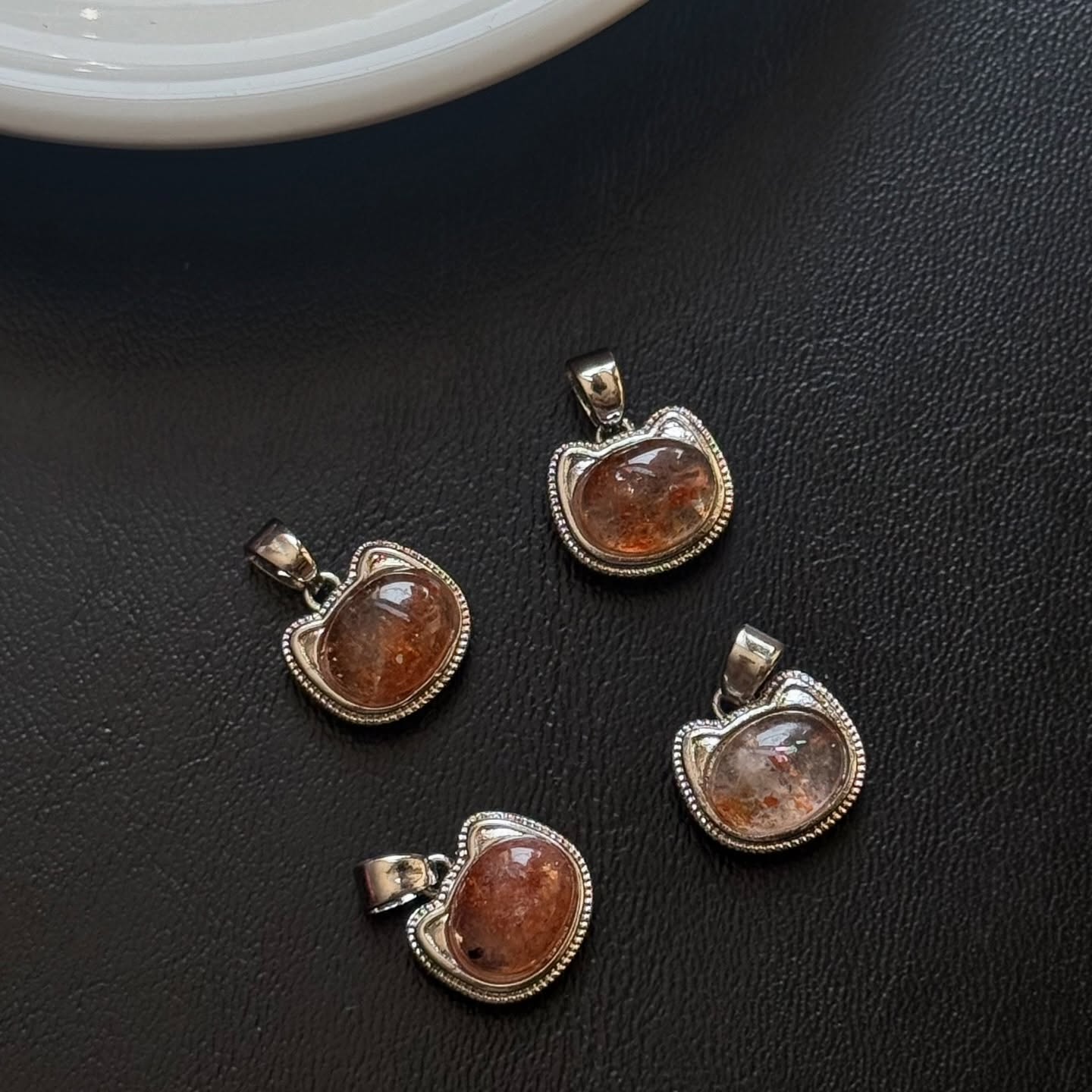 [原石] 金太陽石 貓咪項鏈吊墜 水晶項鏈