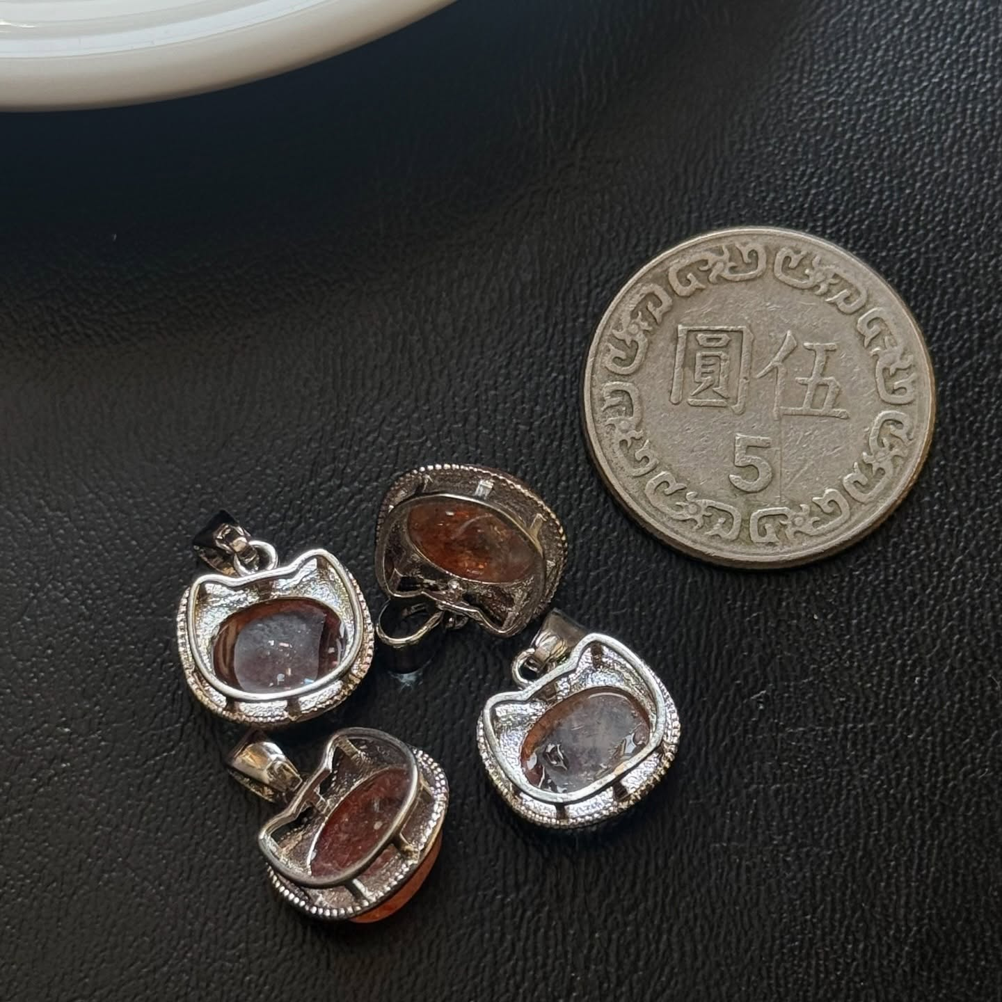 [原石] 金太陽石 貓咪項鏈吊墜 水晶項鏈