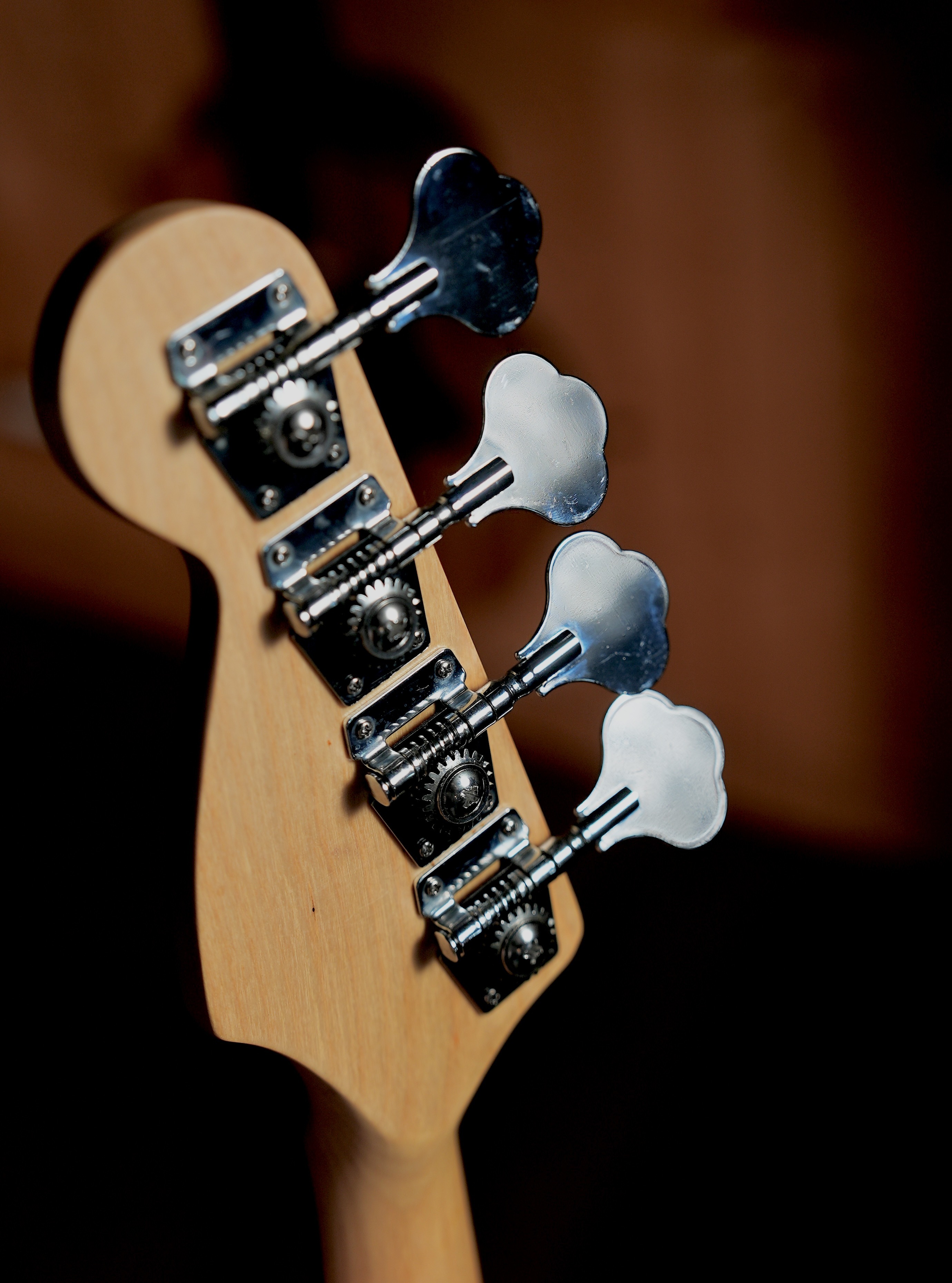 新手首選 / 錄音備用 經典黑白配色 P-Bass 電貝斯 含琴袋 有一年保固