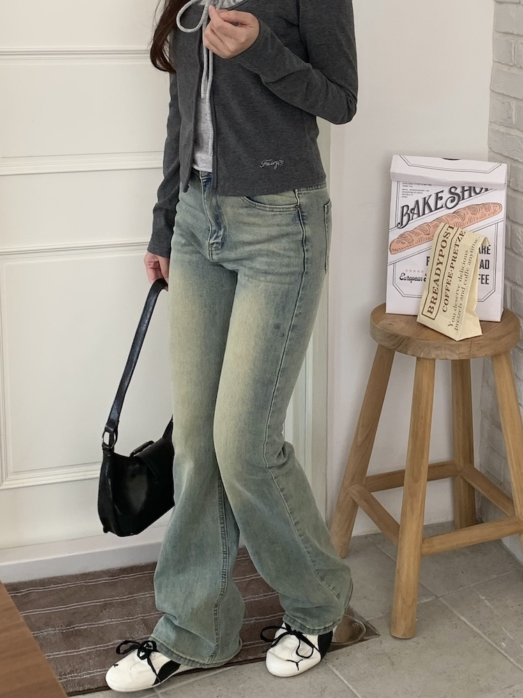 門市熱賣合身水洗牛仔喇叭褲