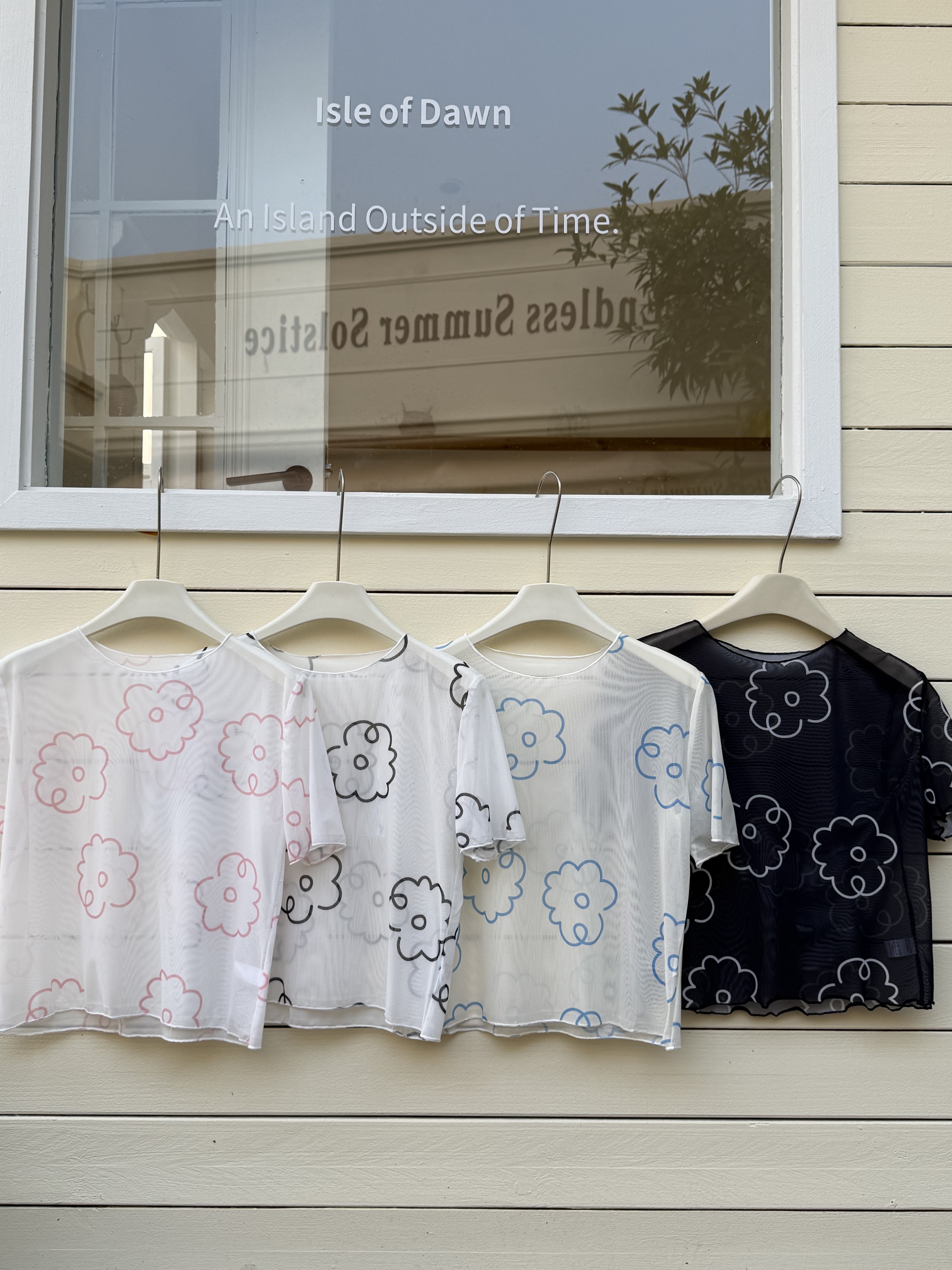 大花朵透膚短袖打底