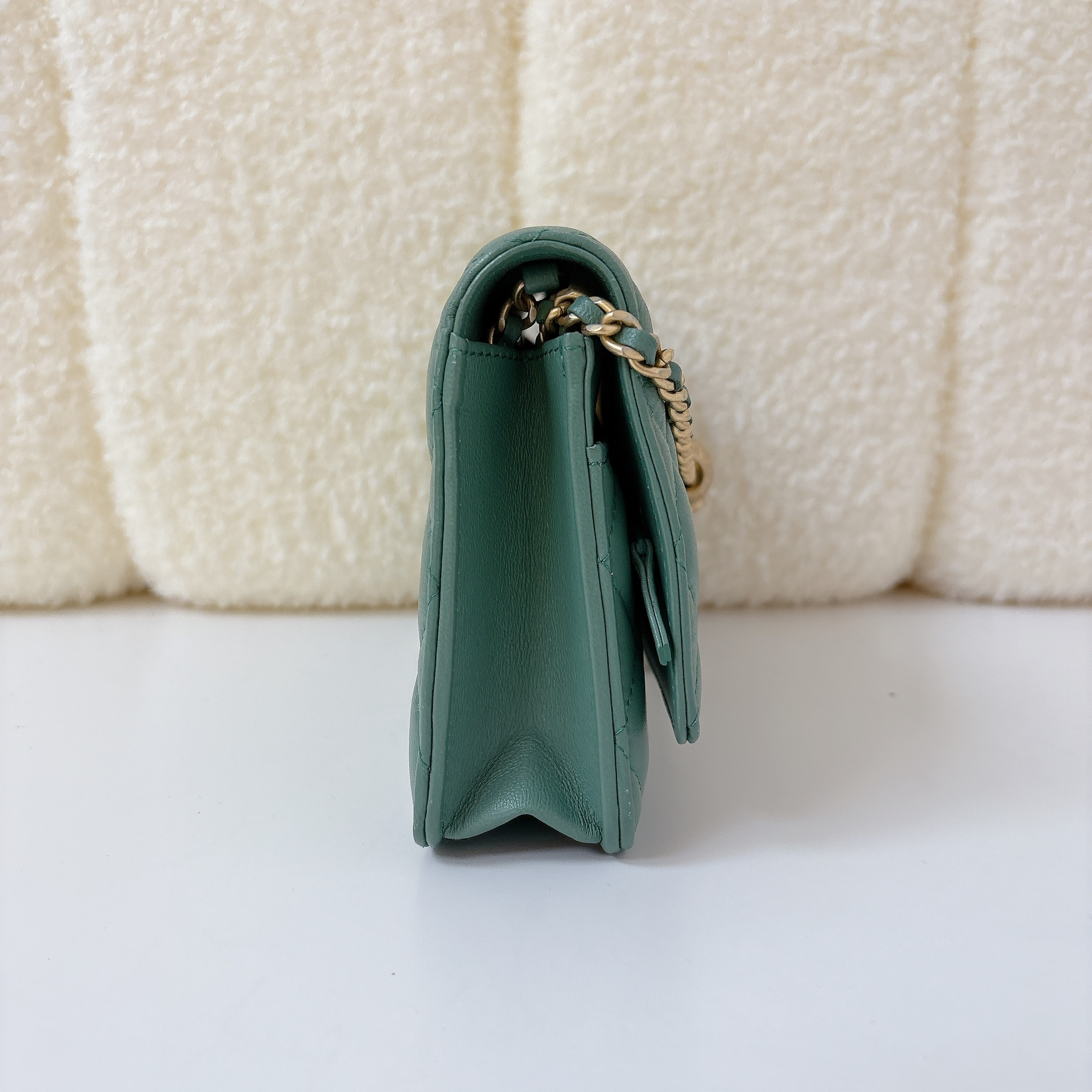 Chanel Pearl Crush Wallet On Chain - Green / GHW