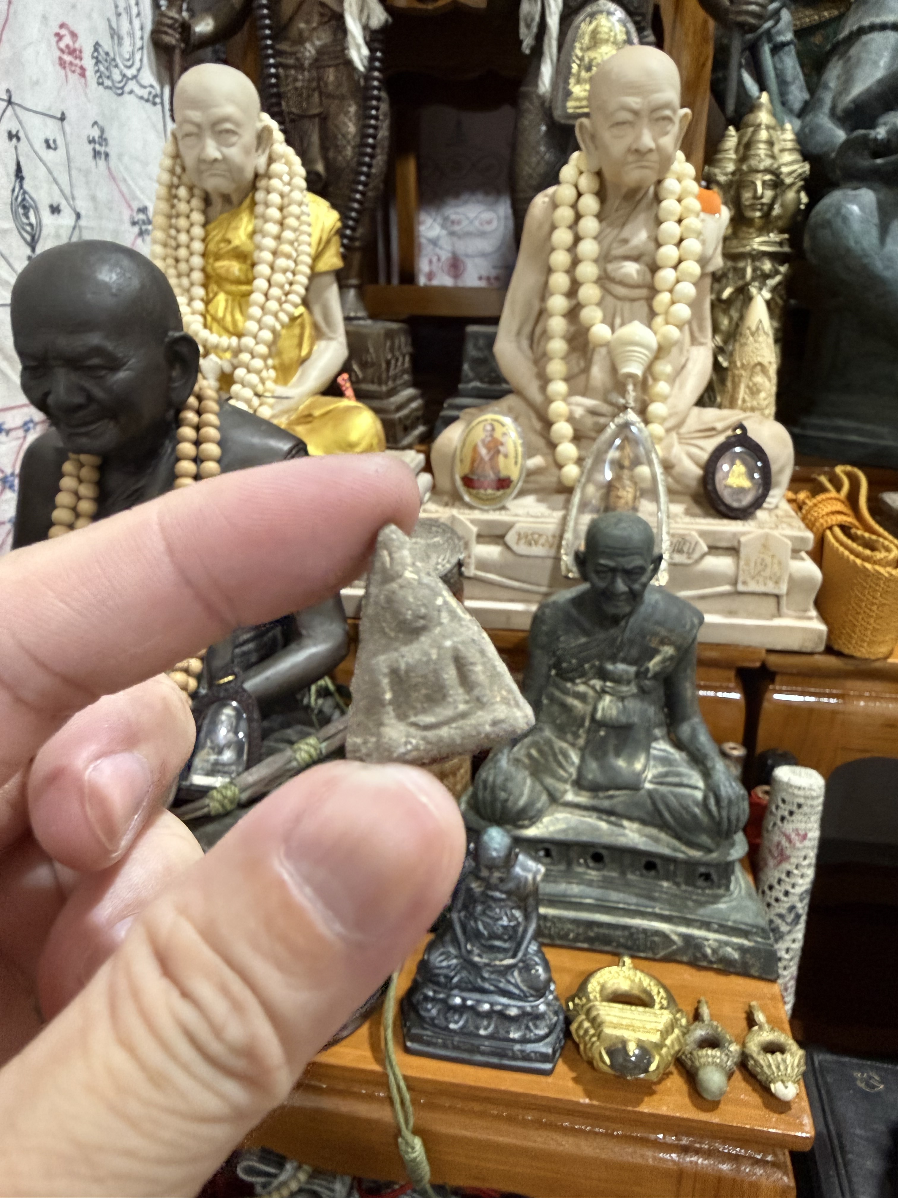 龍婆孔 帕南帕亞 女王佛（又名慈悲佛）（KE142）