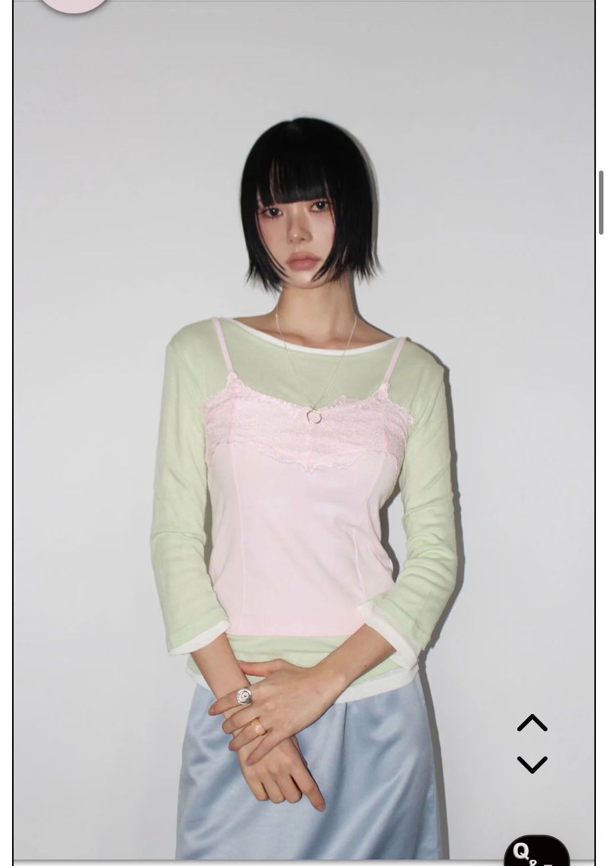 WW2647 Lace Sleeveless