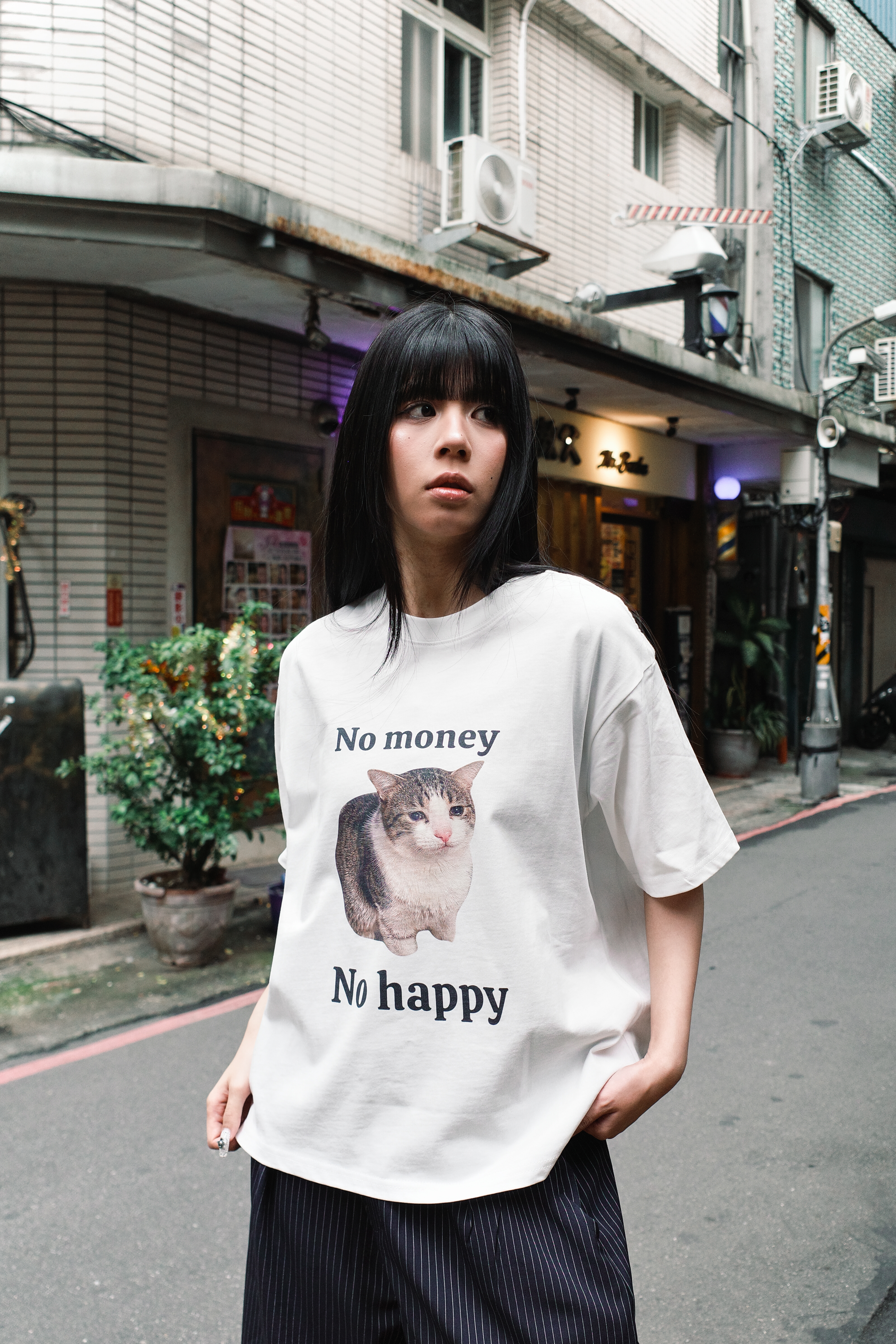 『Always_Good』沒錢不快樂 貓貓 短版 短TEE