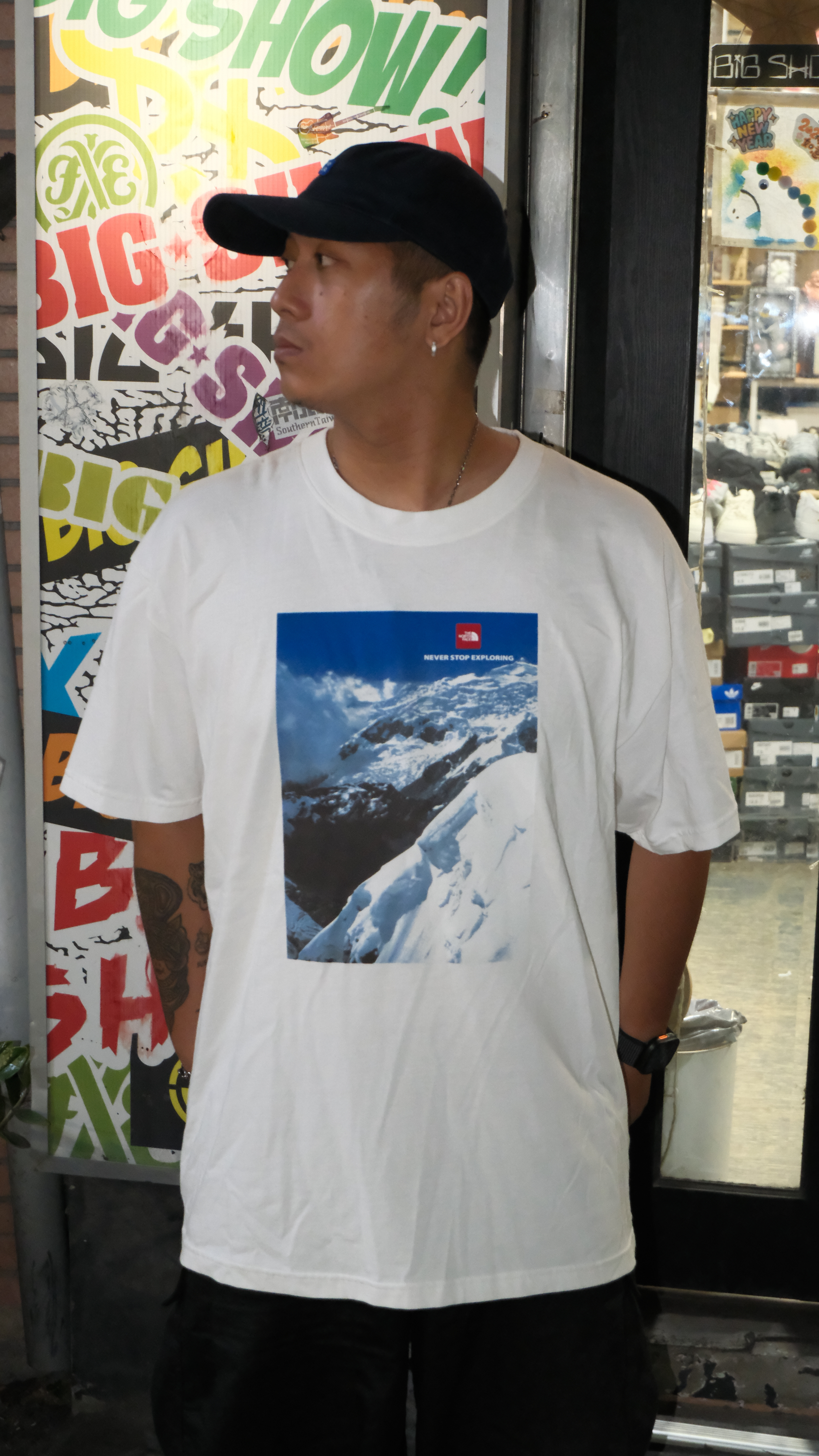 The North Face  heavyweight 雪山 短袖 nf0a84gsob01  白