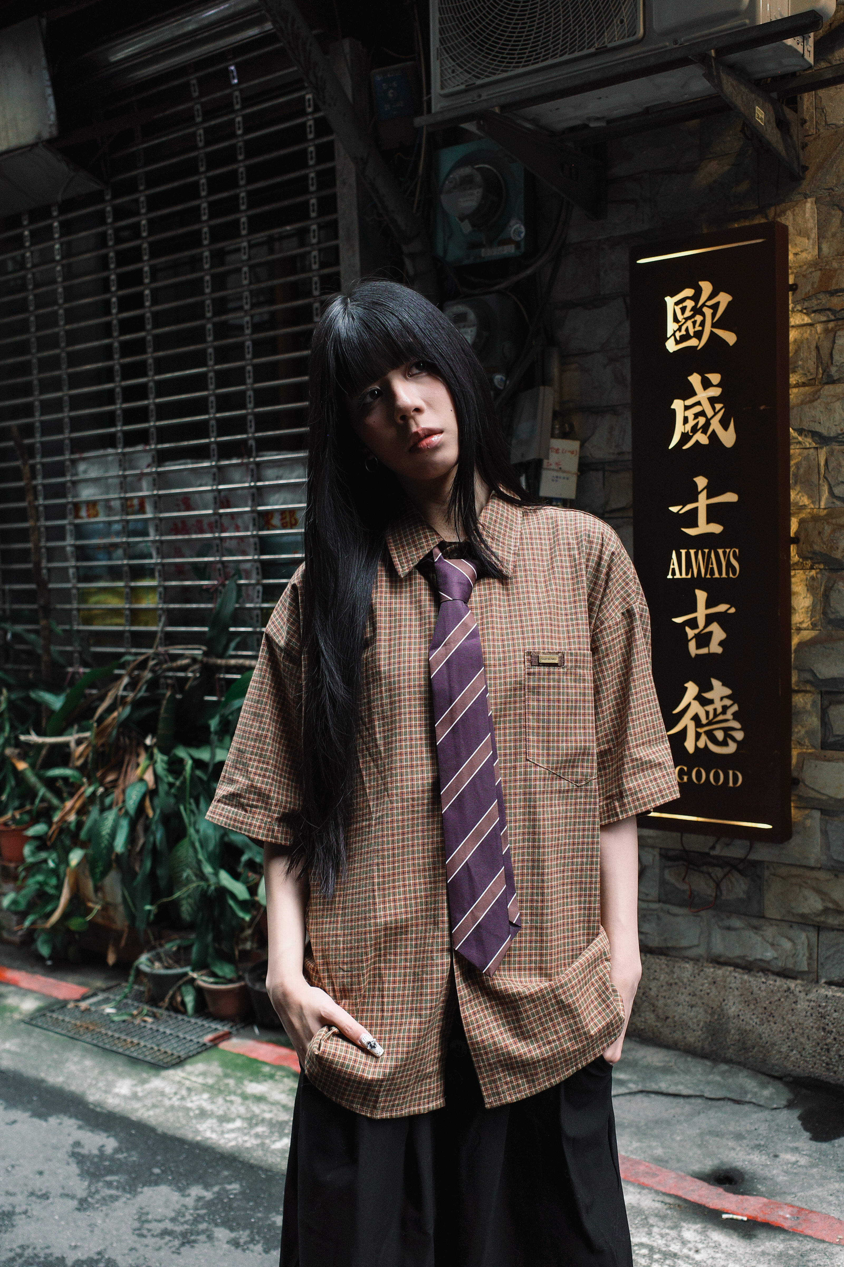 『Always_Good』附領帶 細格紋 短袖 襯衫