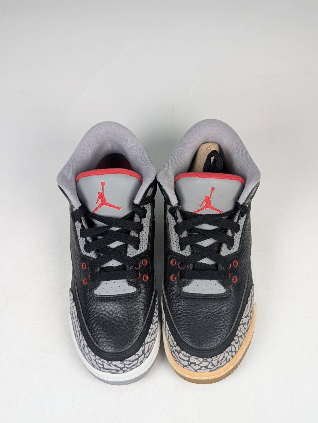 微瑕疵-左腳中底、鞋底、鞋頭、後跟泛黃 854261-001/4Y Air Jordan 3 OG GS Black Cement 黑水泥 大童鞋 女鞋