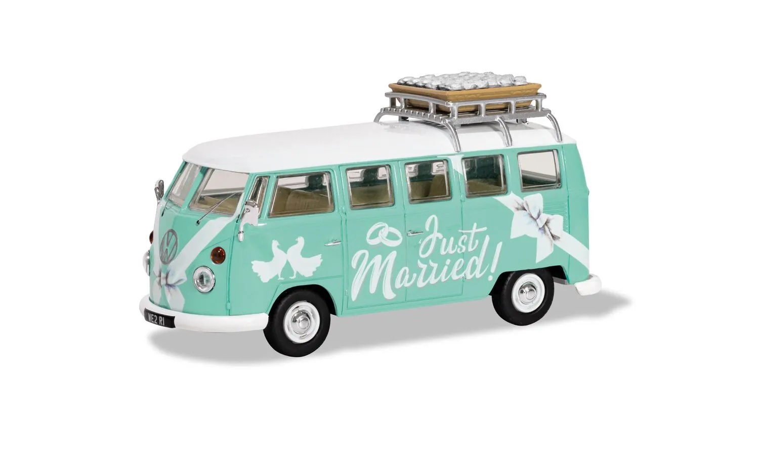 Corgi CC02737 1:43比例 大眾露營車“新婚快樂”