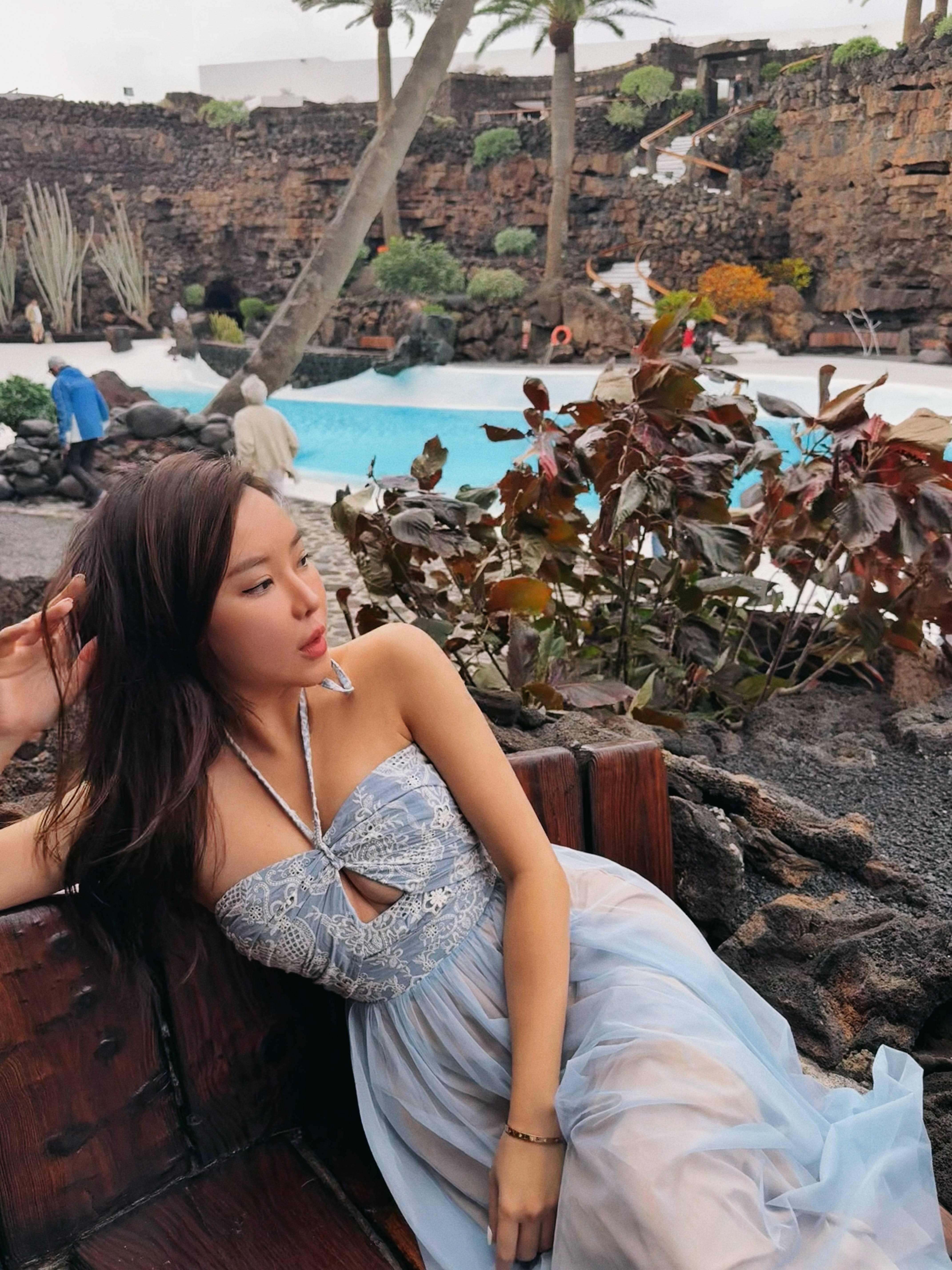 Sylph 空氣精靈 平口圖騰網紗洋裝(附綁帶)