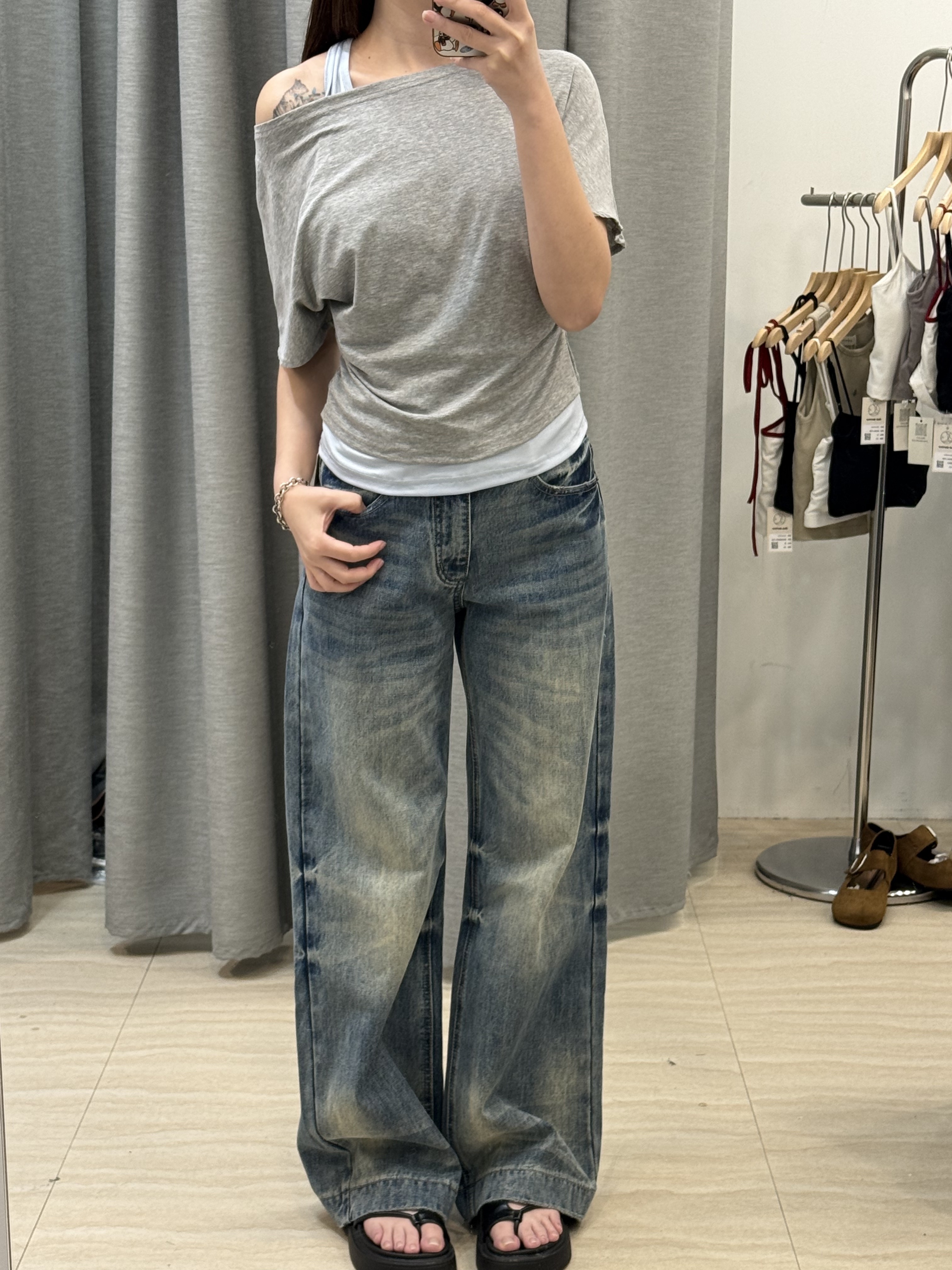 假兩件可斜肩彈性上衣