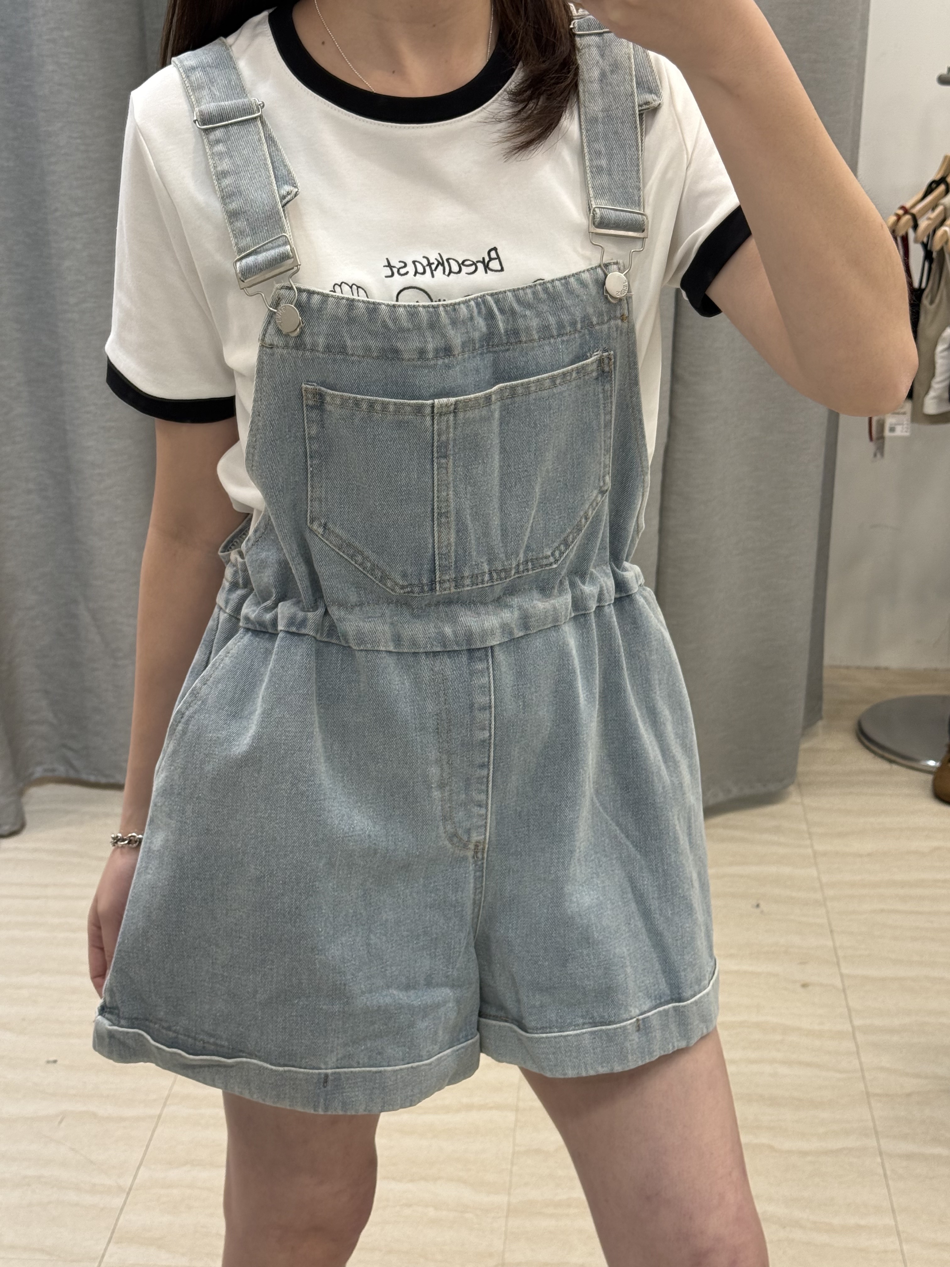 吊帶短褲
