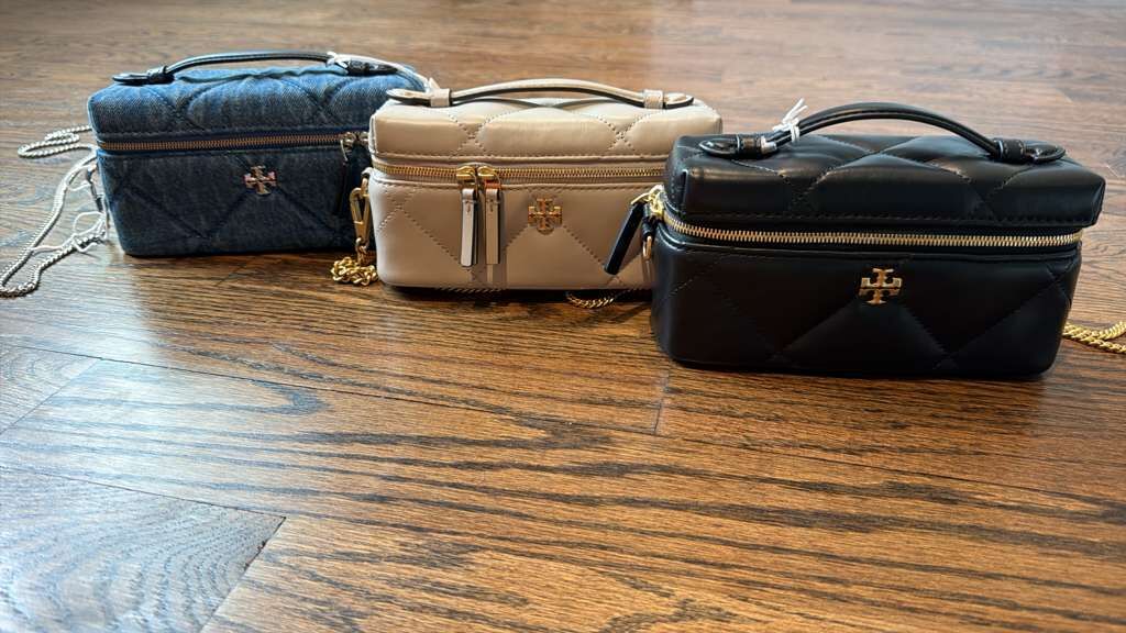 YT002 Tory Burch Kira Diamond Quilted Vanity Case 19X10CM