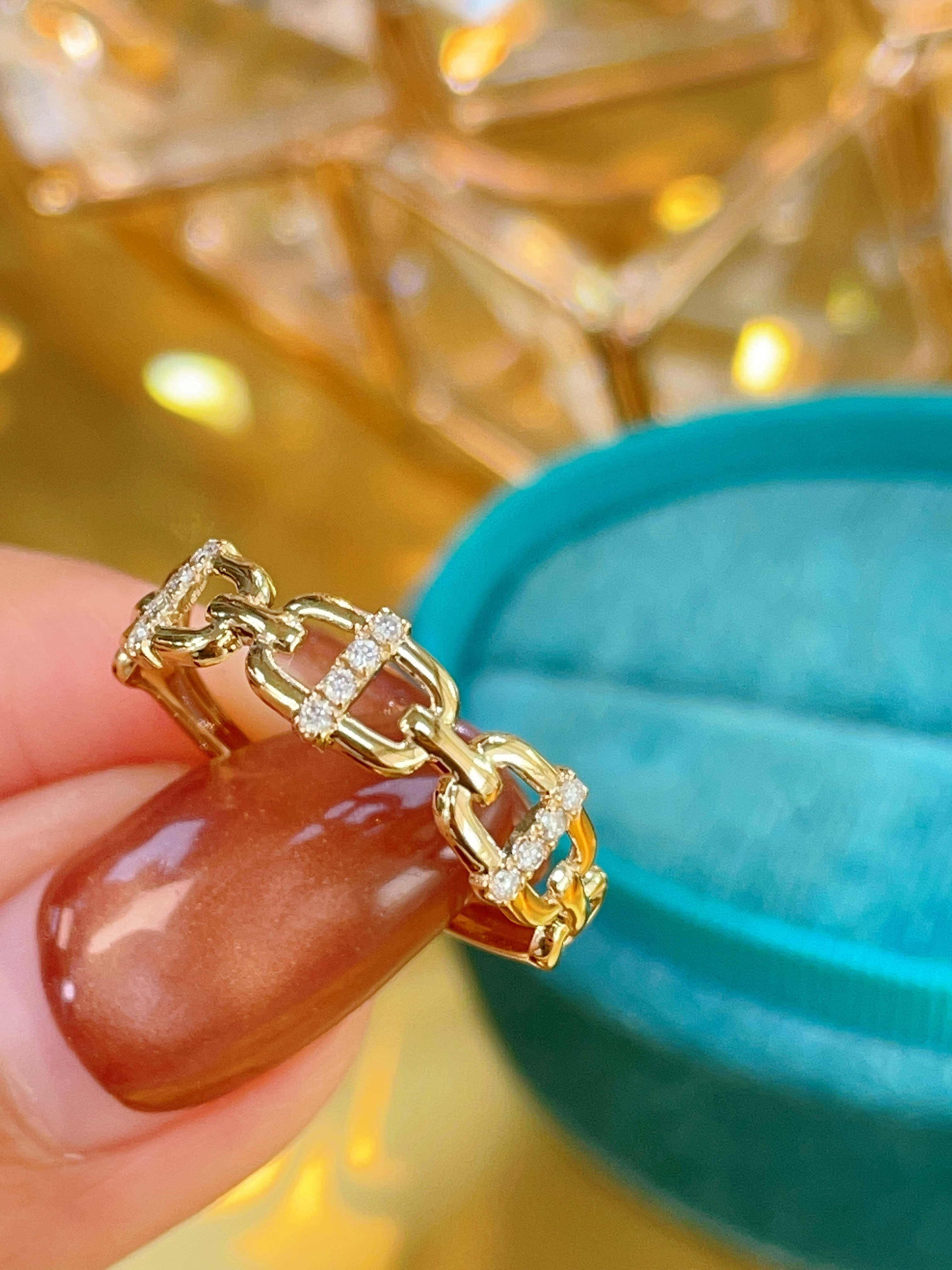 8 rings