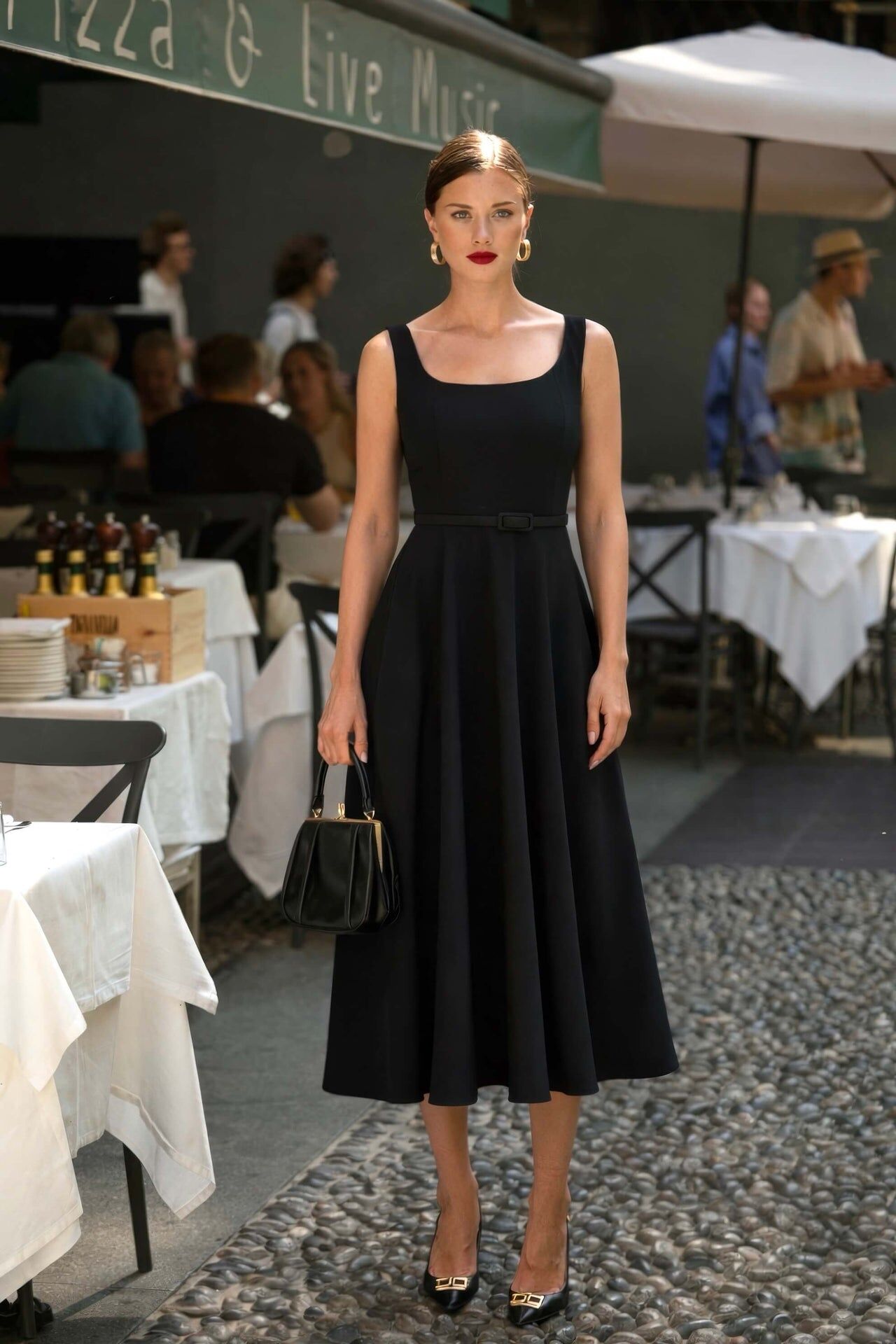 1GL0426-037 [GAALA] Aura Midi Dress Black (EU)