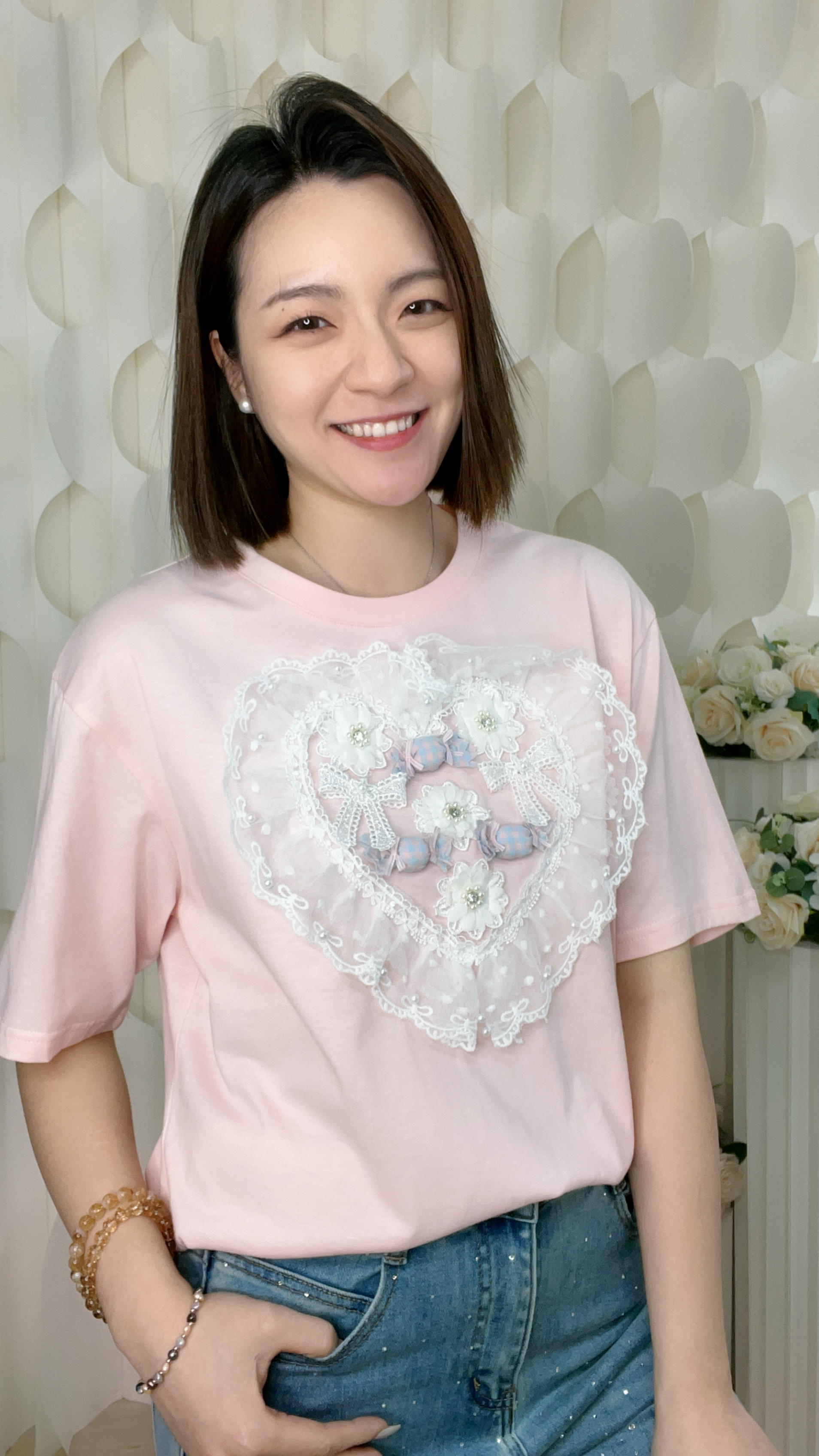 立體糖果LACE愛心通花蝴蝶結拼棉質上衣（胸42-46 腰42-46 長25吋）26063 #2404clo