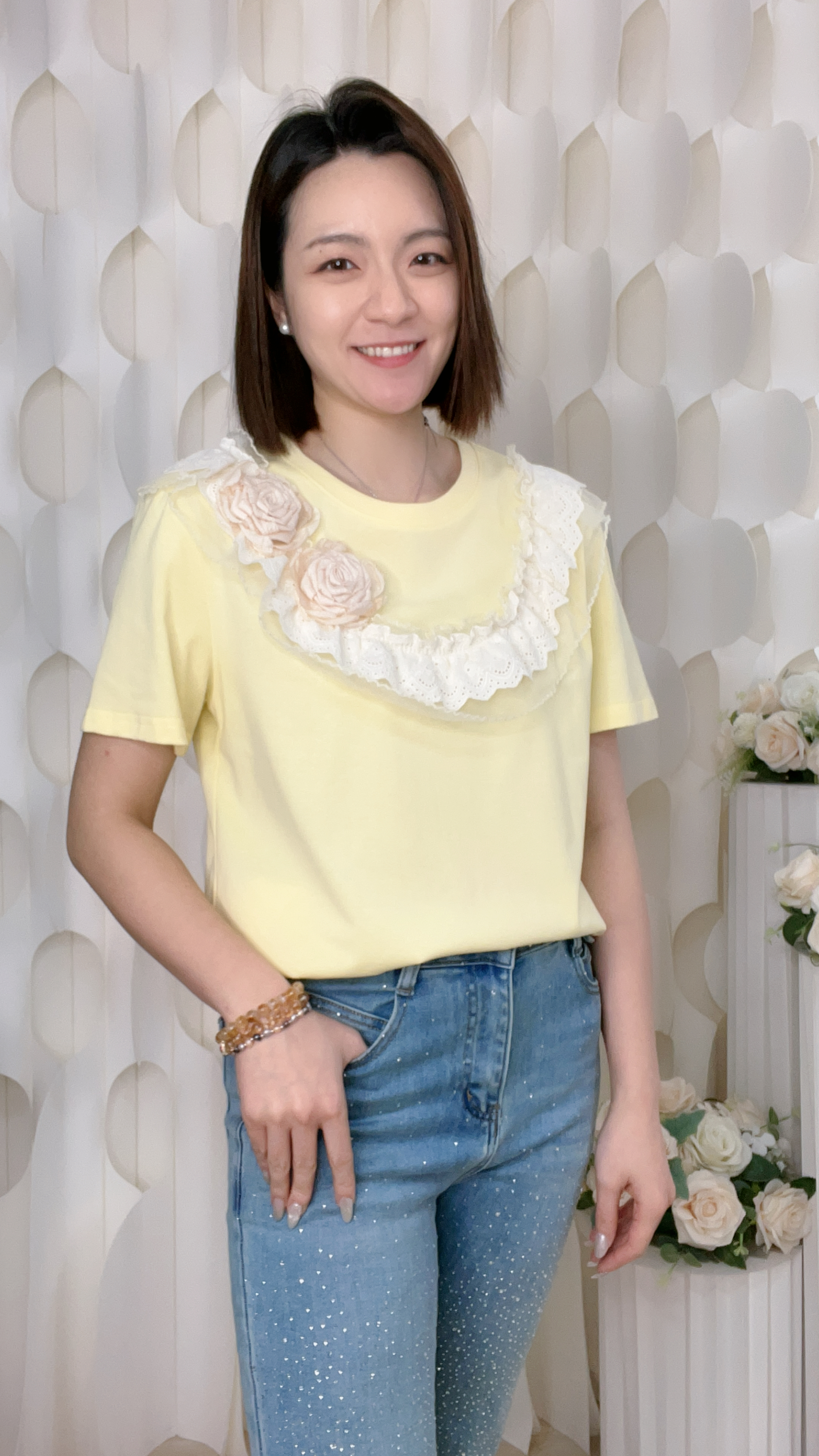 立體玫瑰通花棉質上衣（胸40-42 腰38-40 長24吋）26055 #2404clo