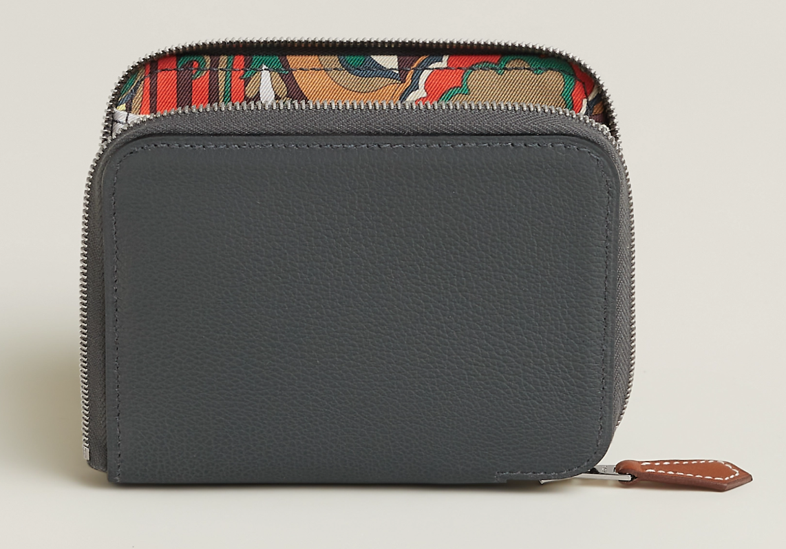 LYS01632 Hermes Silk'In Compact wallet - Gris Misty / Beige Marfa / Prunoir