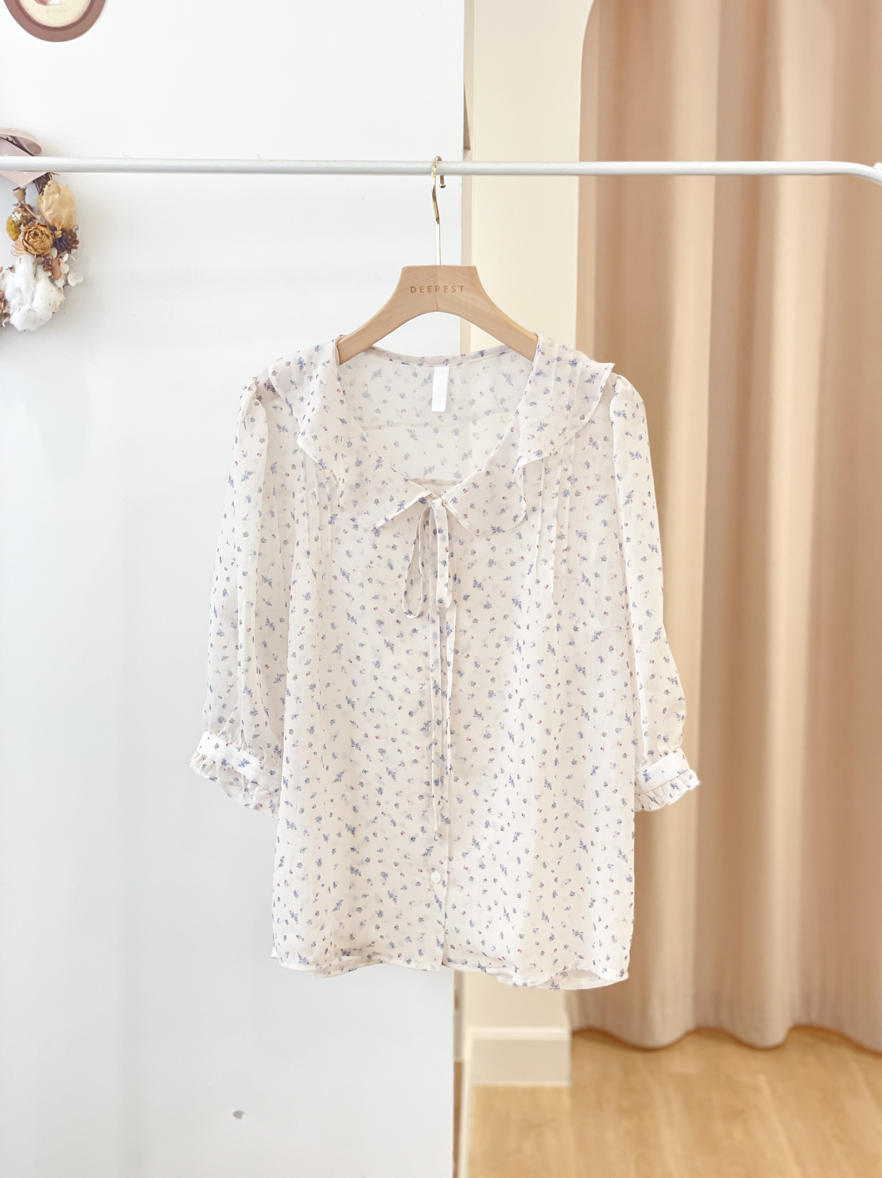 T1520 Chloé Retro Floral Blouse