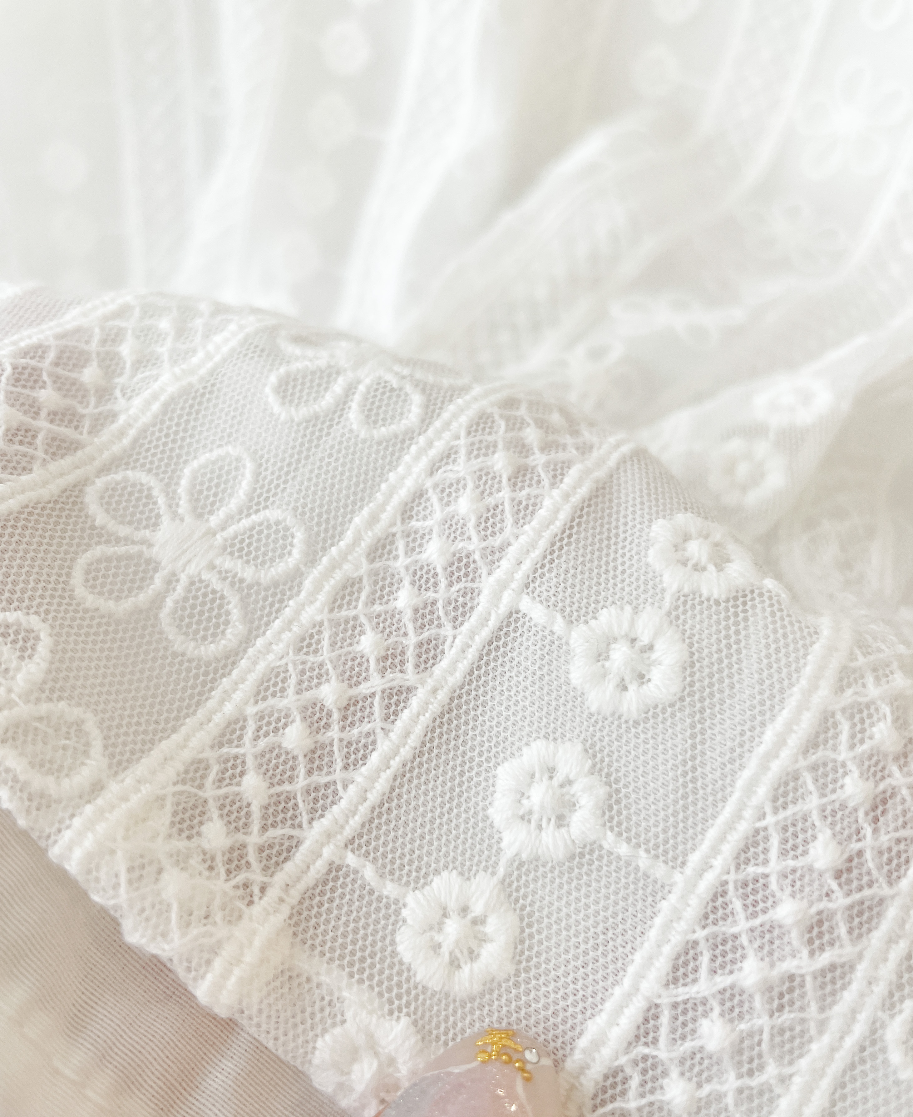 T1522 The Guipure Cami Top