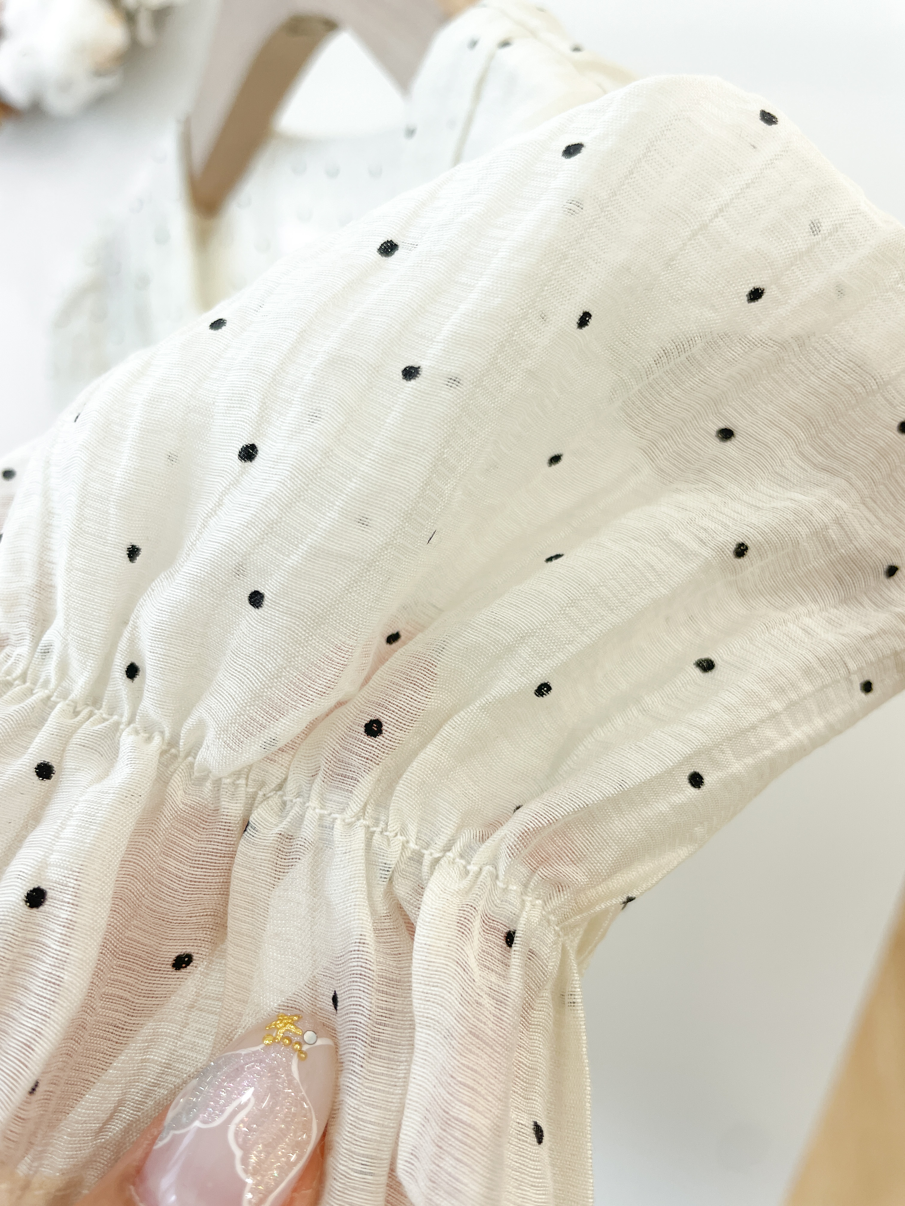 T1530 The Muse Dotted Blouse