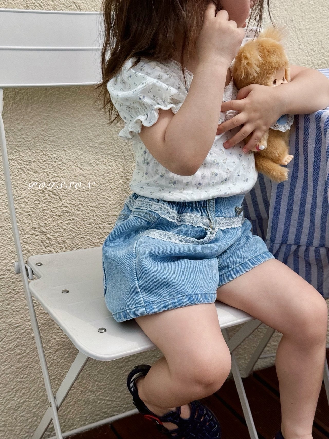 Poisson Vintage Lace Shorts