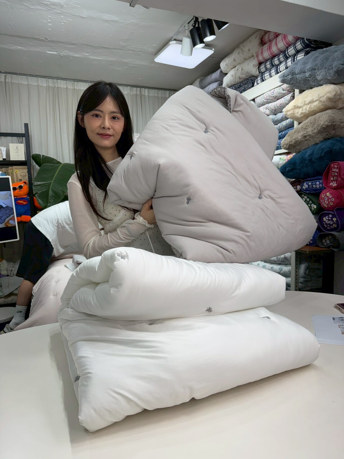 KQ5211 拾花 (microfiber 極細纖維 100%)