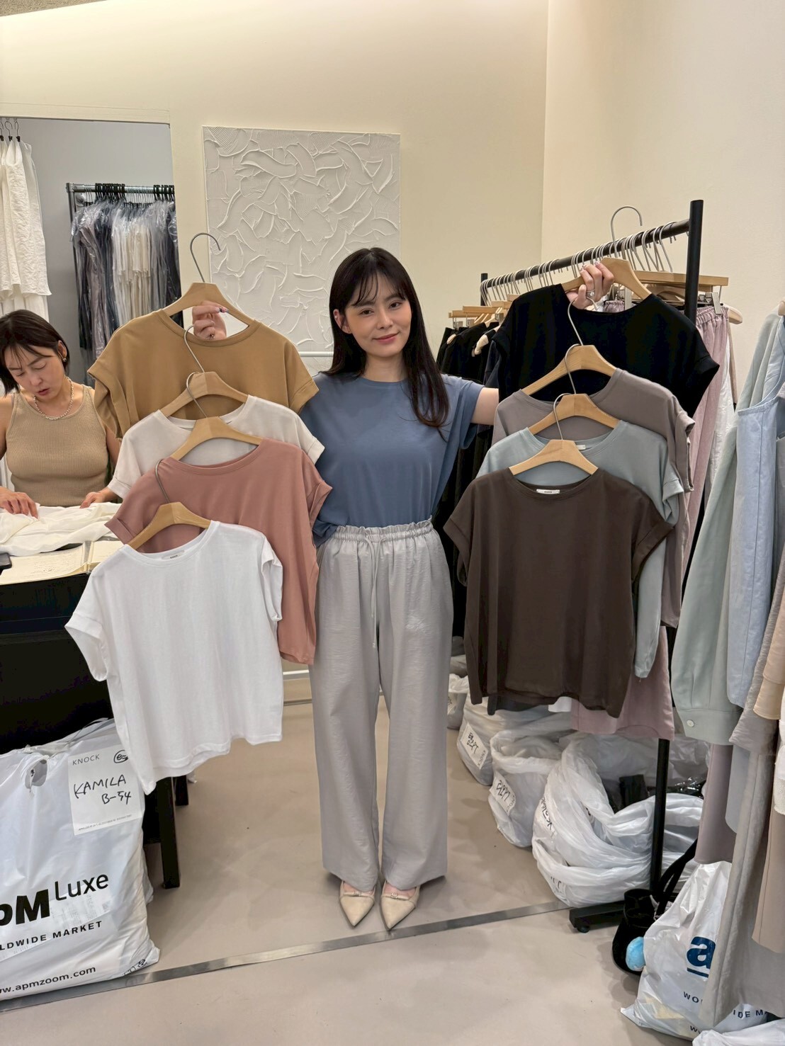 KN6101 圓領百搭短袖上衣