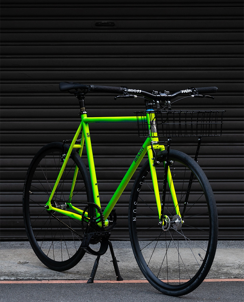 H Plus Son AT25 輪框