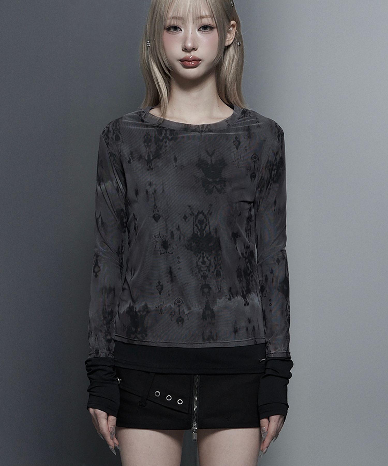 ETRE AU SOMMET 透膚雙坑條長袖上衣 ET26SSTLS09BK