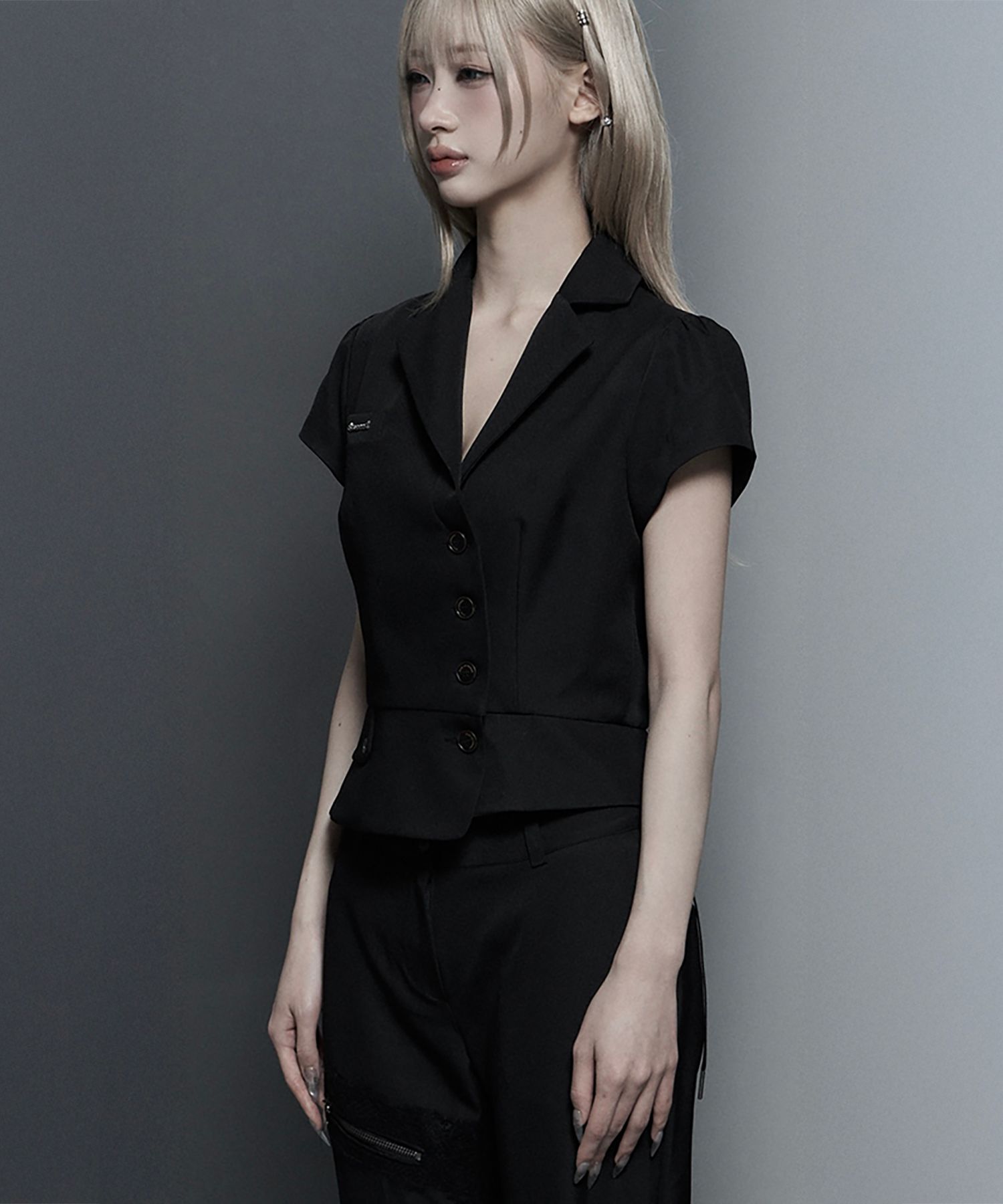 ETRE AU SOMMET 短袖修身西裝外套 ET26SSOBJ02BK