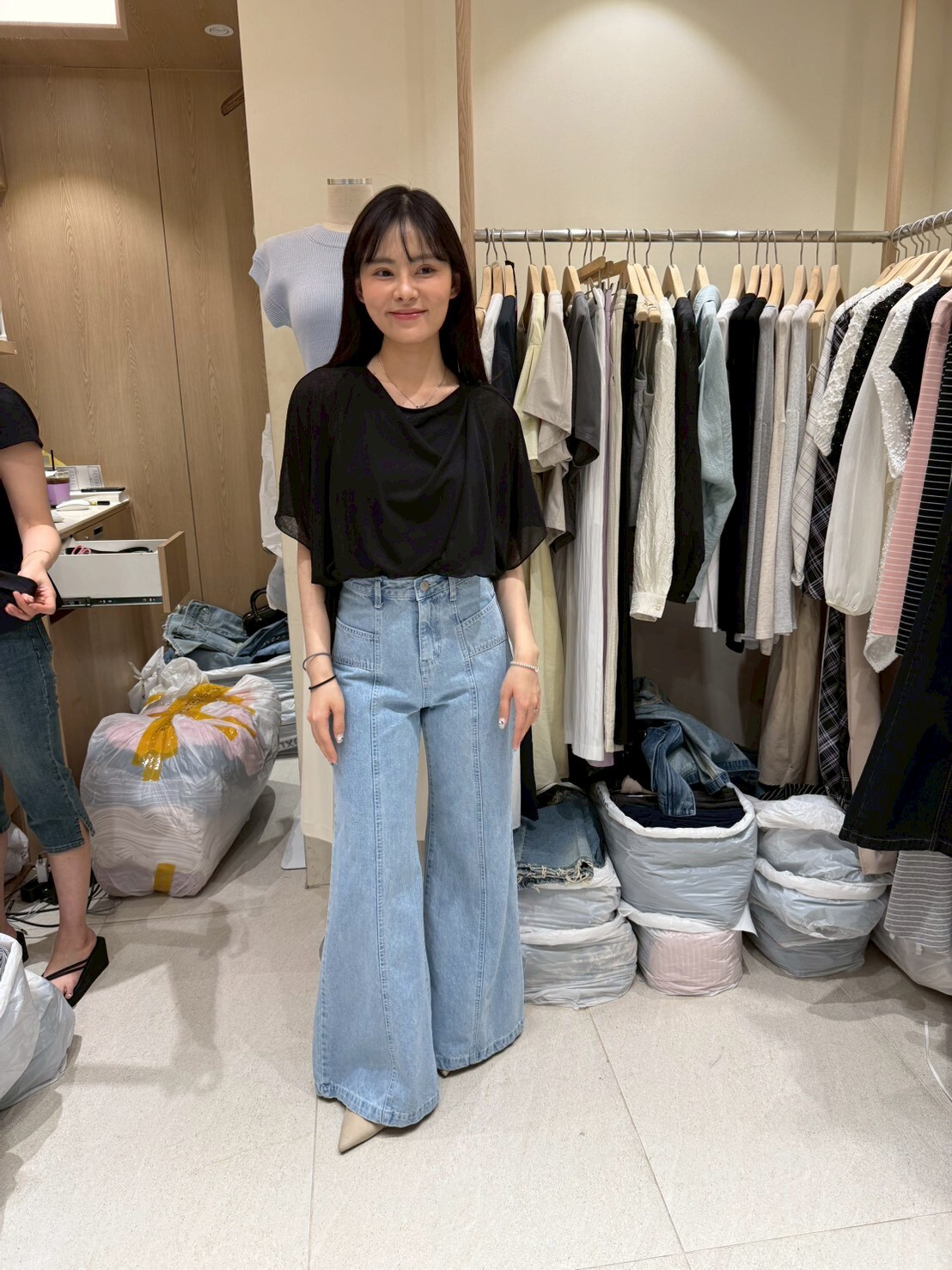 VV6127 披肩紗質上衣