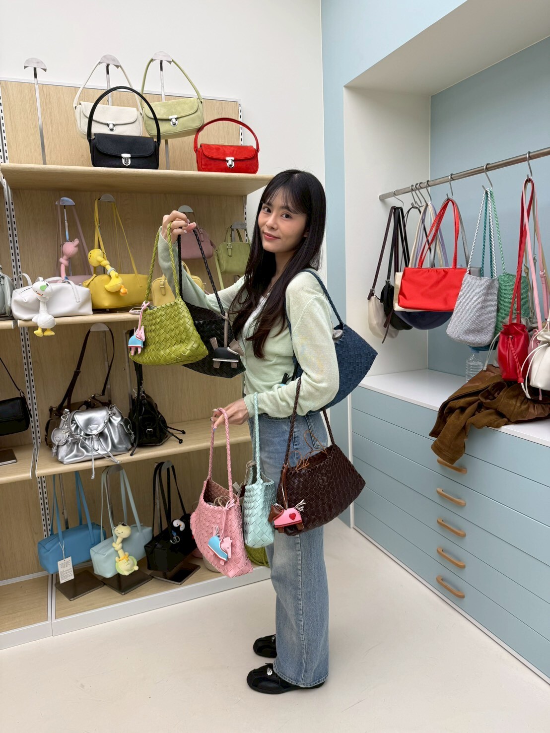 CC55 真皮手工編織單肩手袋 (優惠碼同充值購物金不適用)