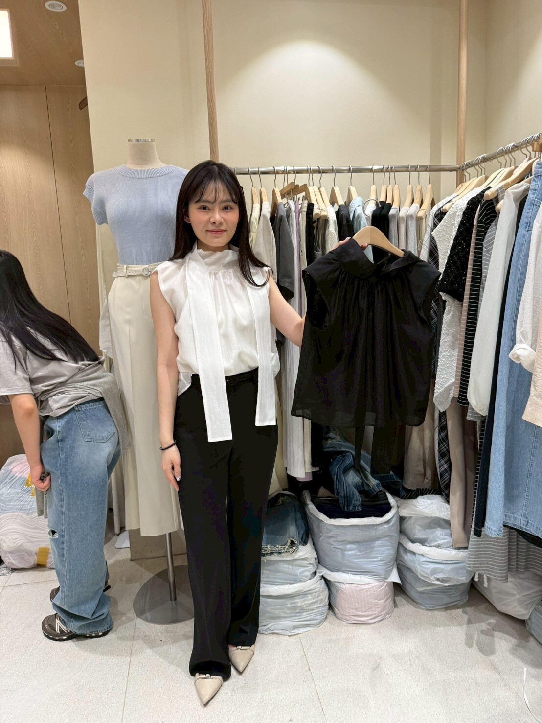 VV6111 領巾紗質無袖上衣