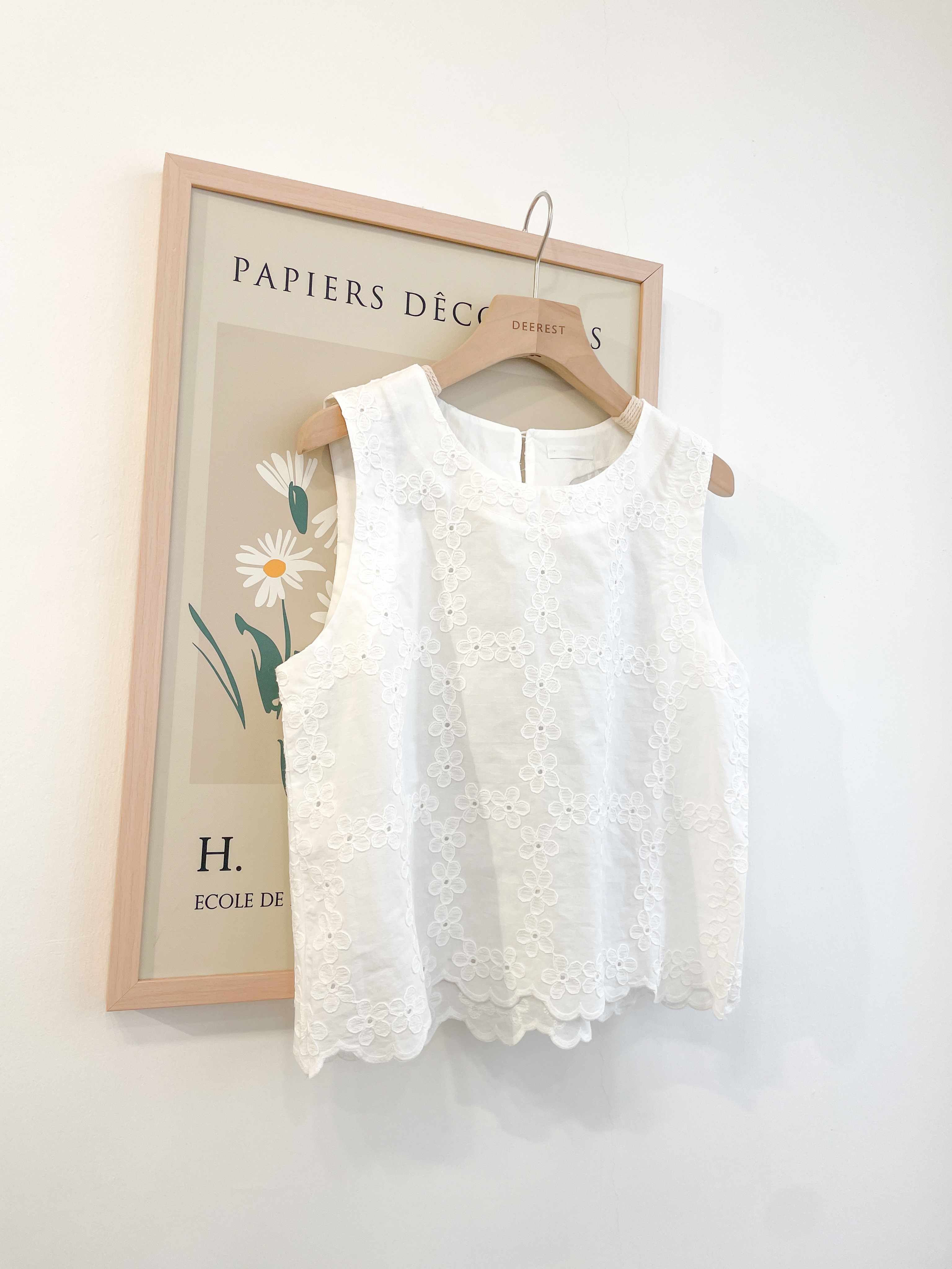 T1527 Rosalie Eyelet Embroidery Vest