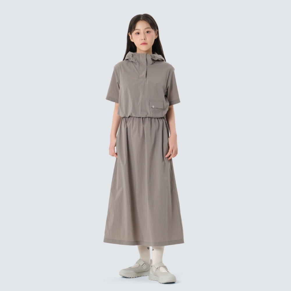 【代購】Snow Peak Route Anorak 機能美學 連帽抽繩機能長洋裝 S26MWR-OP63
