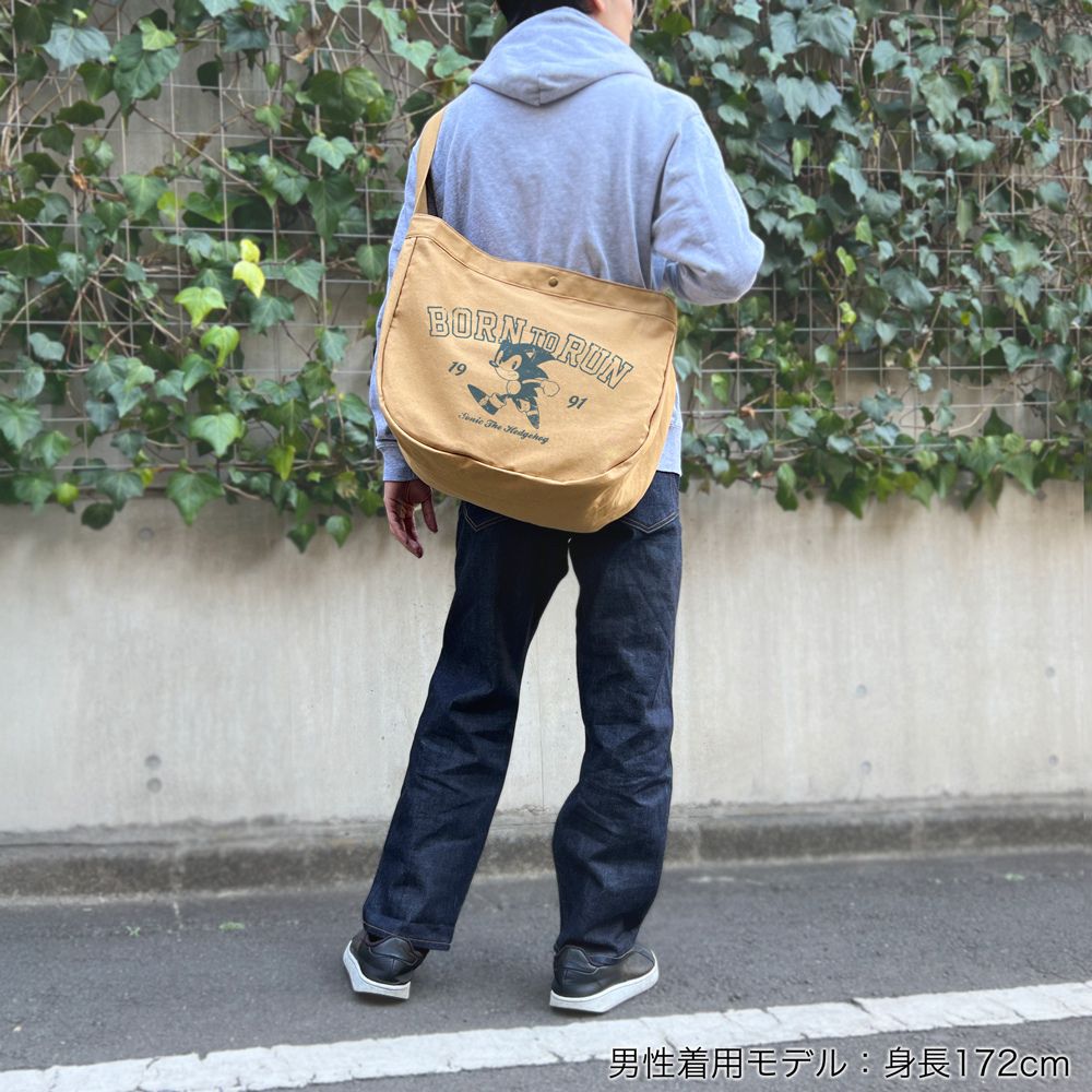 ｸﾗｼｯｸｿﾆｯｸ ﾆｭｰｽﾍﾟｰﾊﾟｰﾊﾞｯｸﾞ/SAND KHAKI COSPA 051126