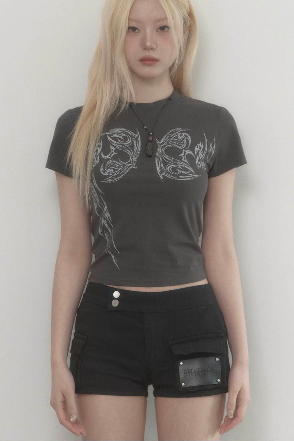 ETRE AU SOMMET 天使翅膀印花短袖上衣 木炭灰 ET25SSTHS01CH