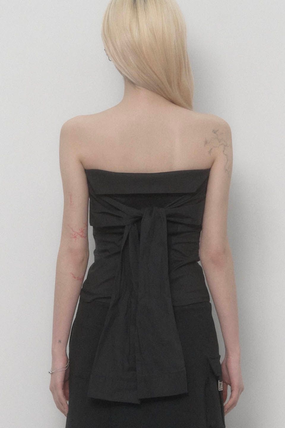 ETRE AU SOMMET 綁帶短上衣 CHANCE633