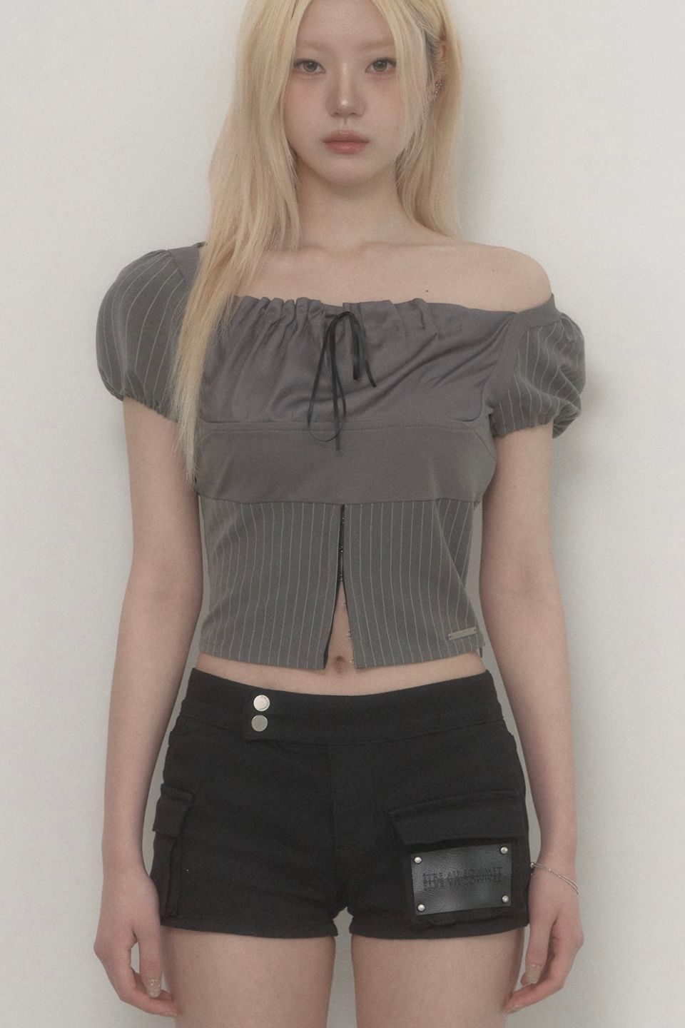 ETRE AU SOMMET 條紋綁帶泡泡袖上衣 ET25SSTBL02CH